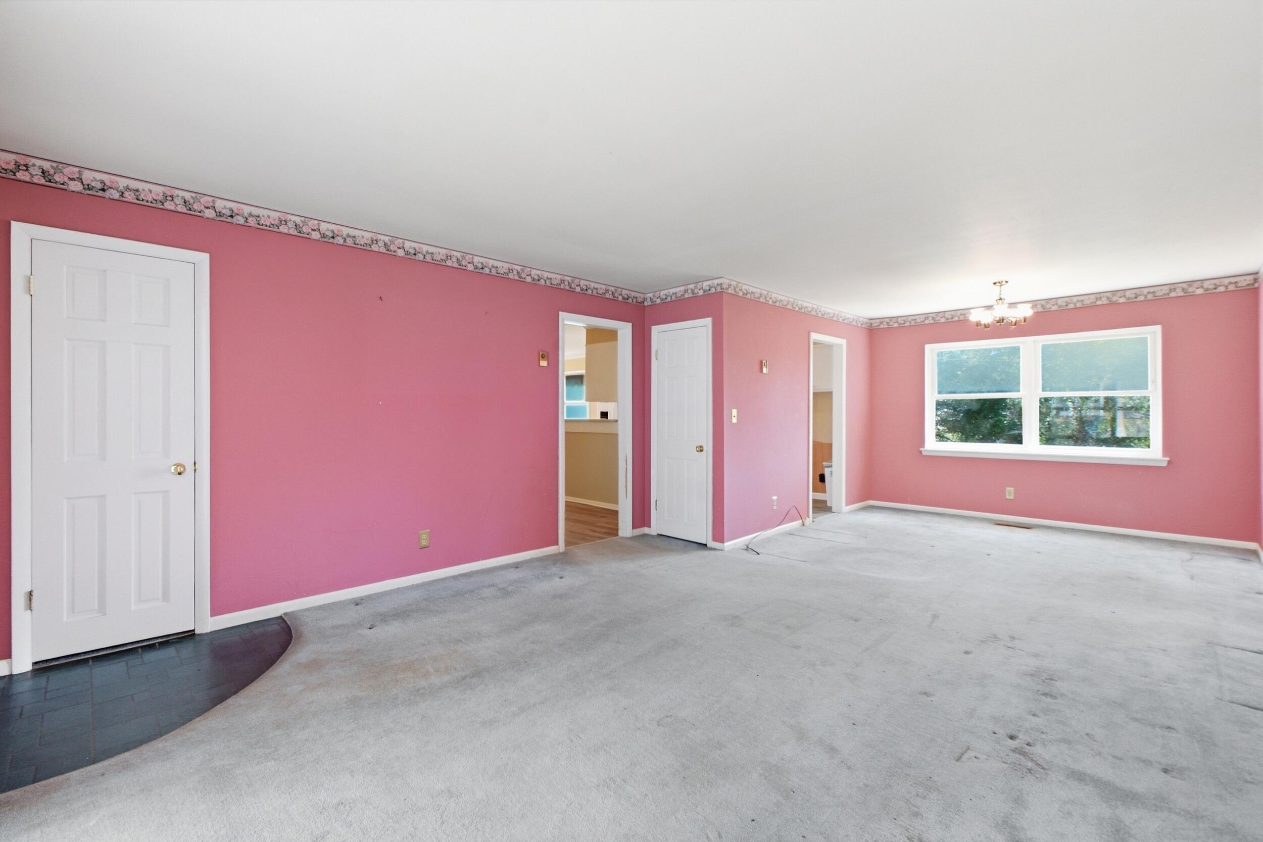 1622 Fernwood Circle