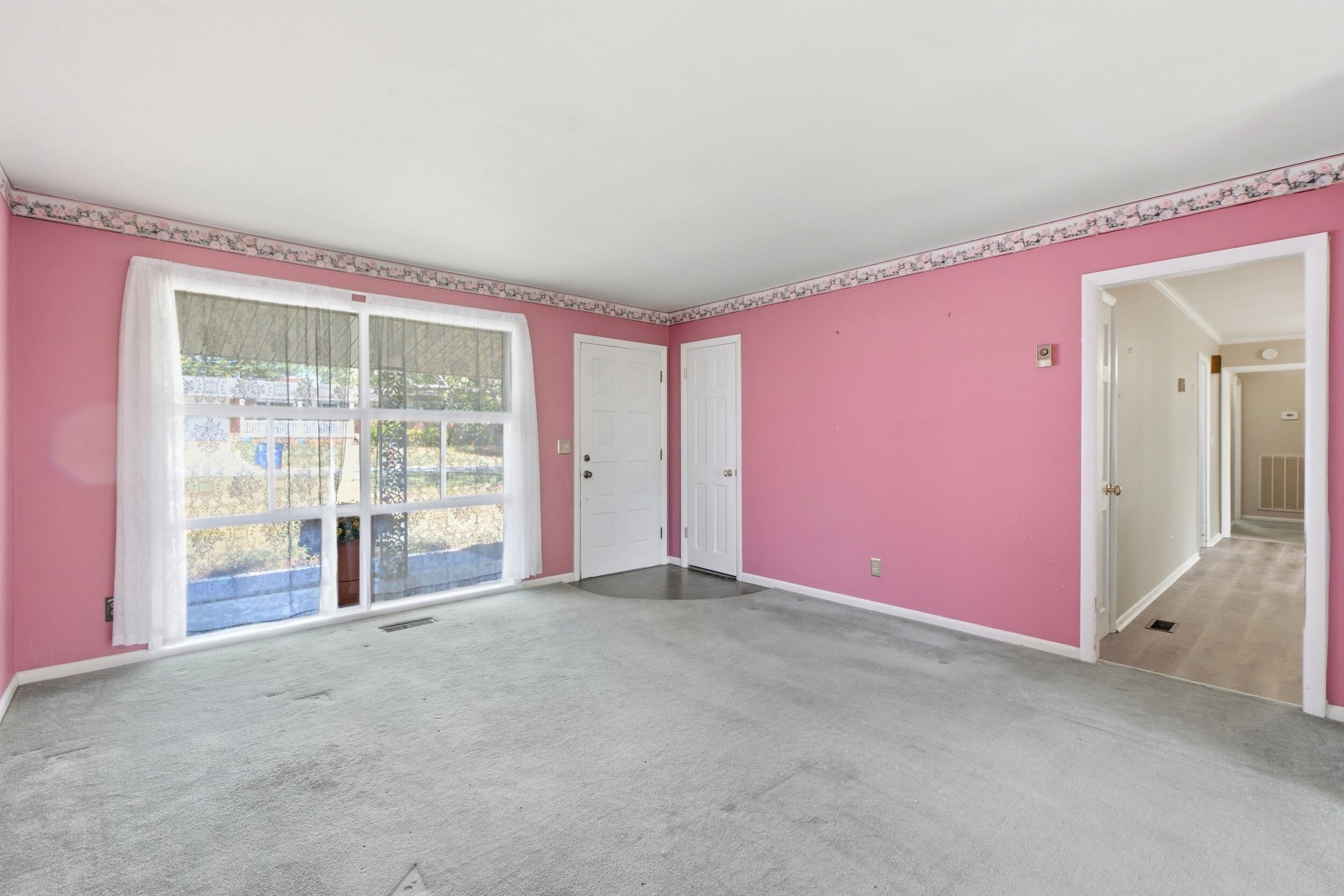 1622 Fernwood Circle