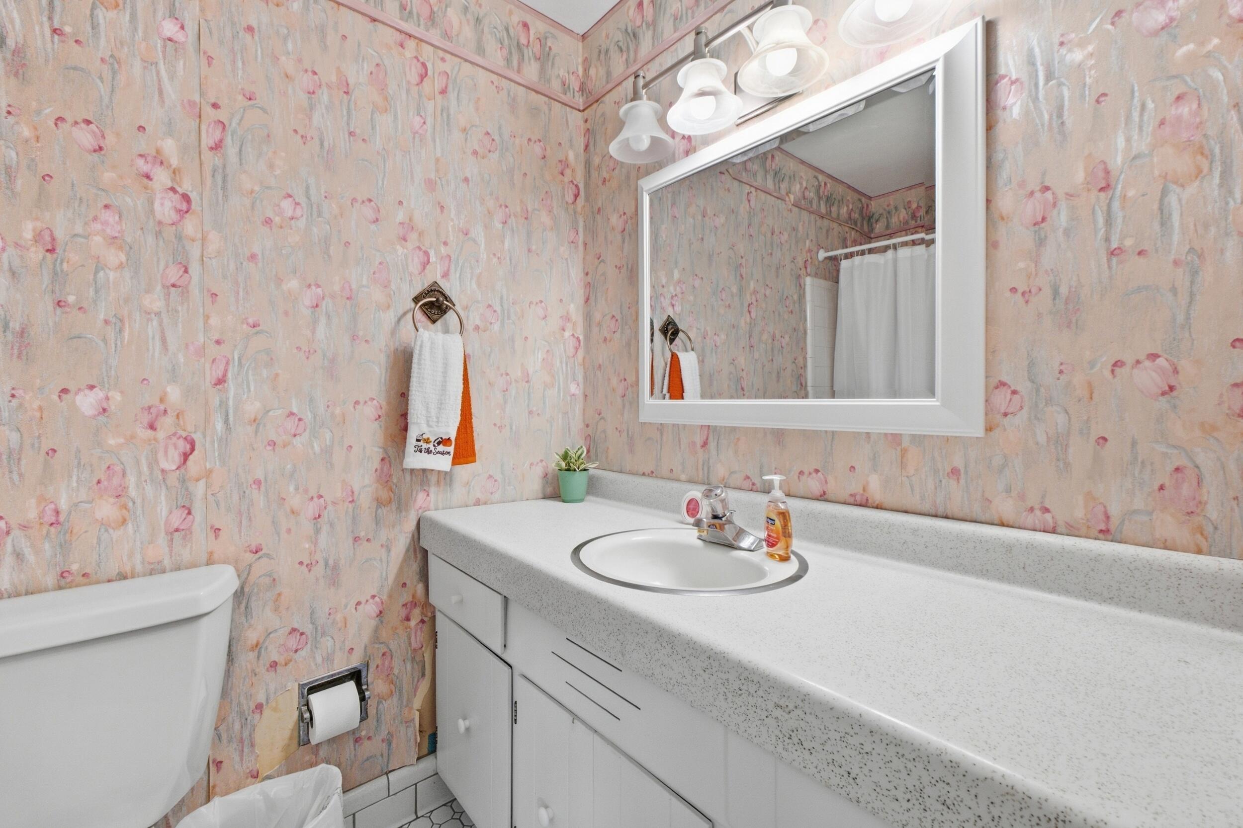 1622 Fernwood Circle