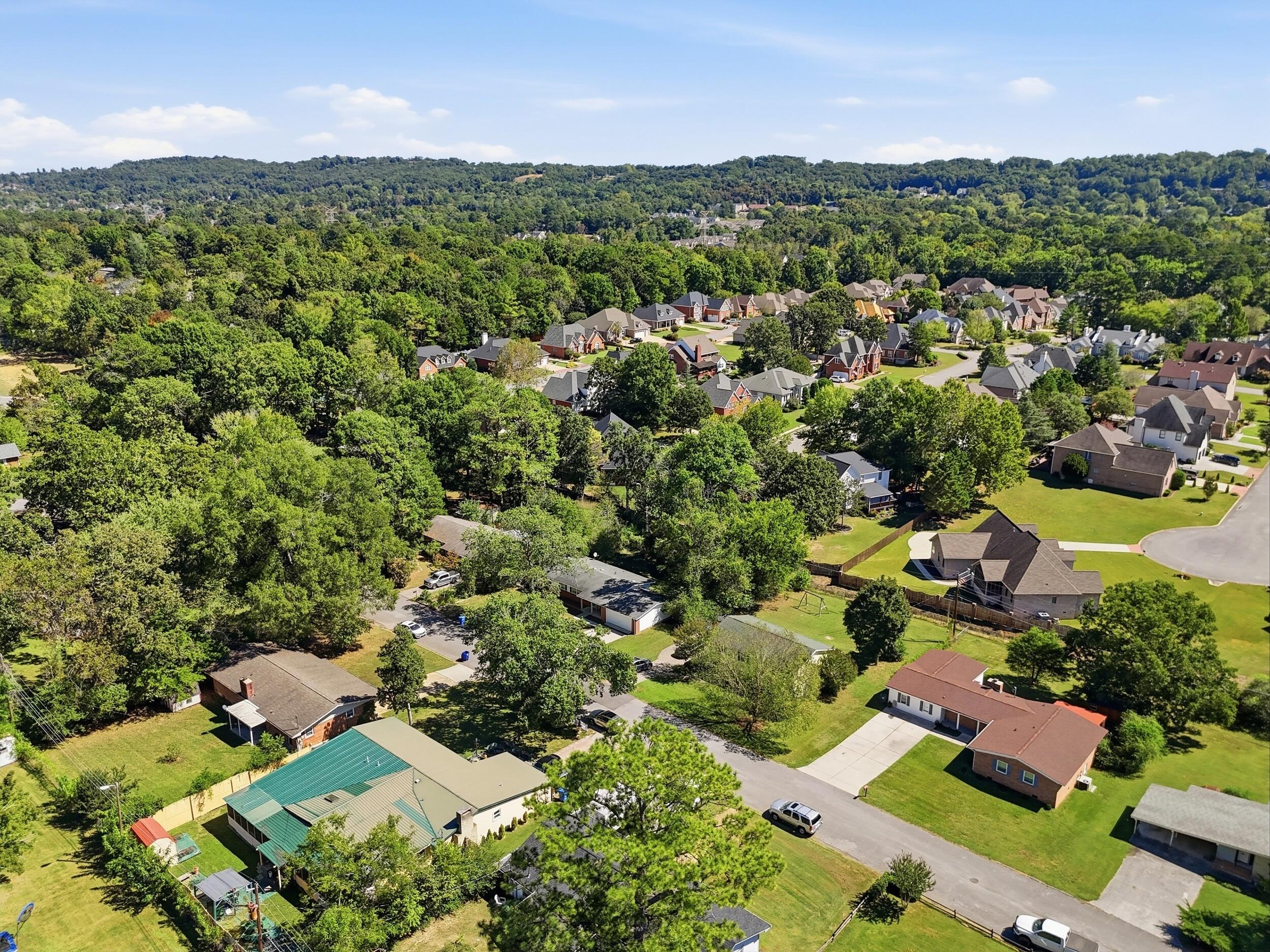 1622 Fernwood Circle