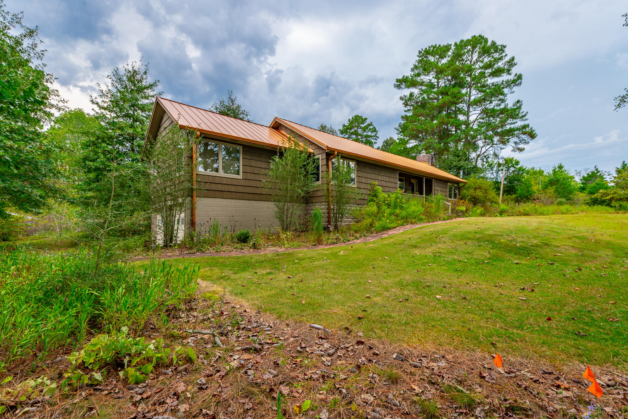 364 John Thompson Road