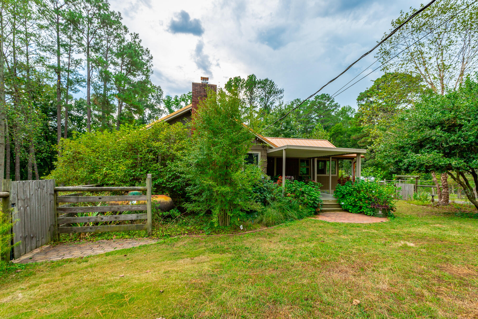 364 John Thompson Road