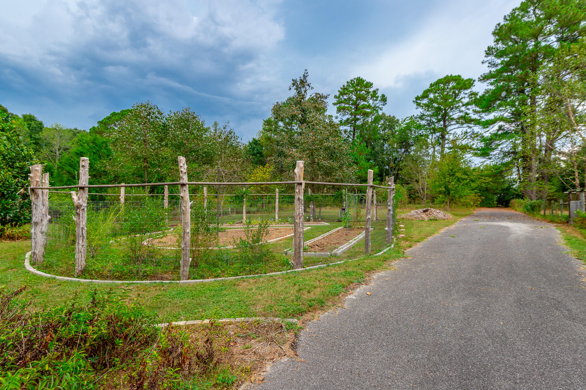 364 John Thompson Road