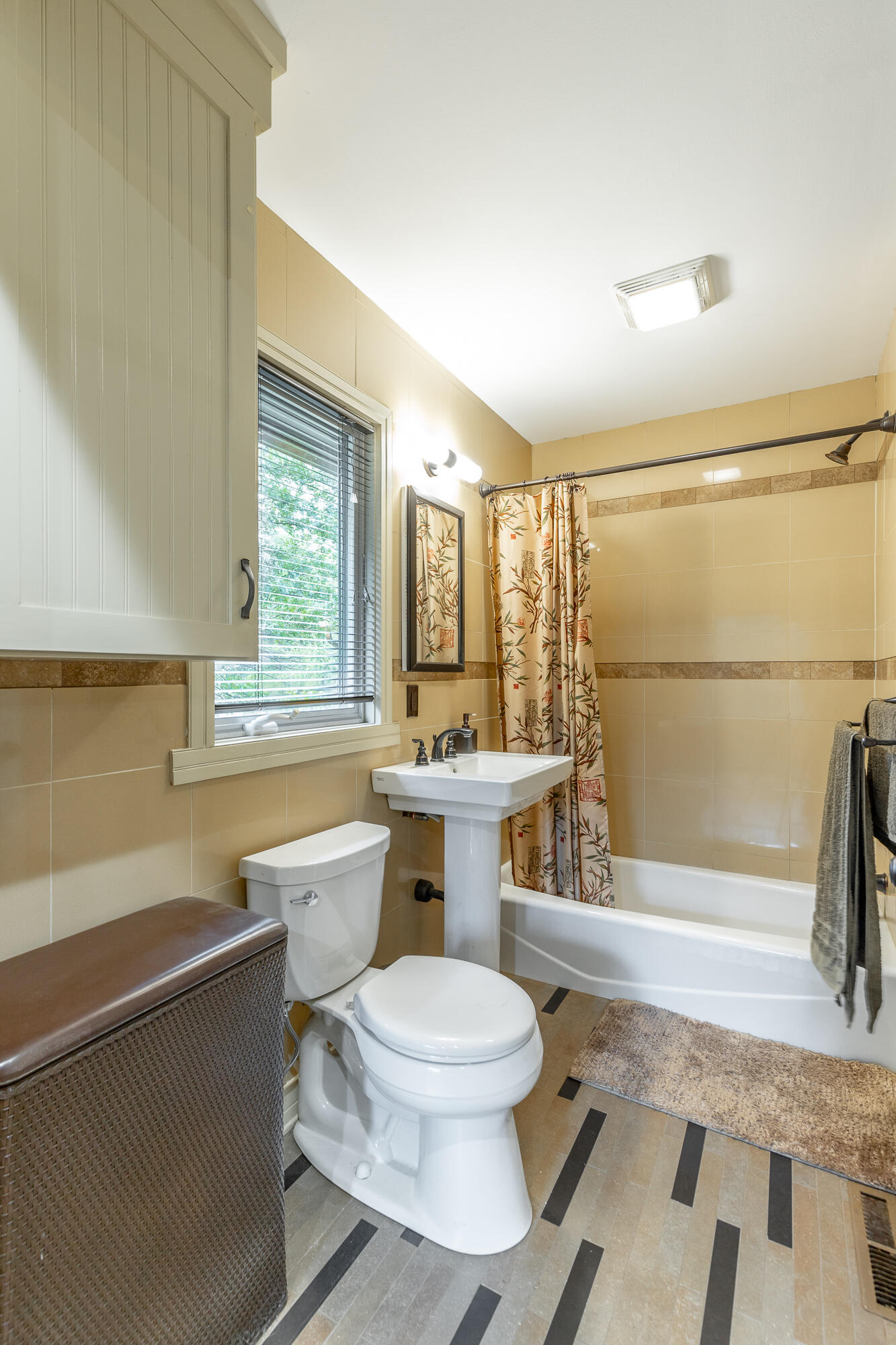 364 John Thompson Road