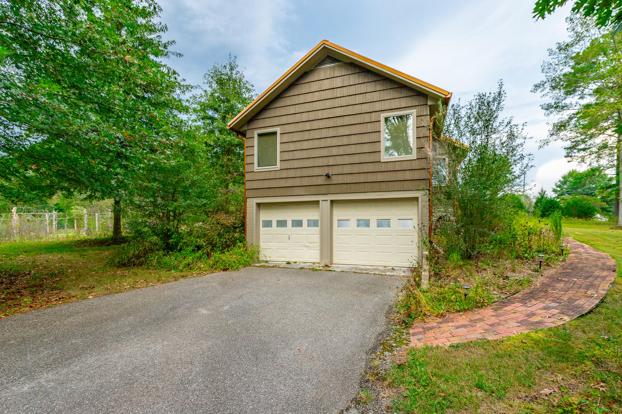 364 John Thompson Road