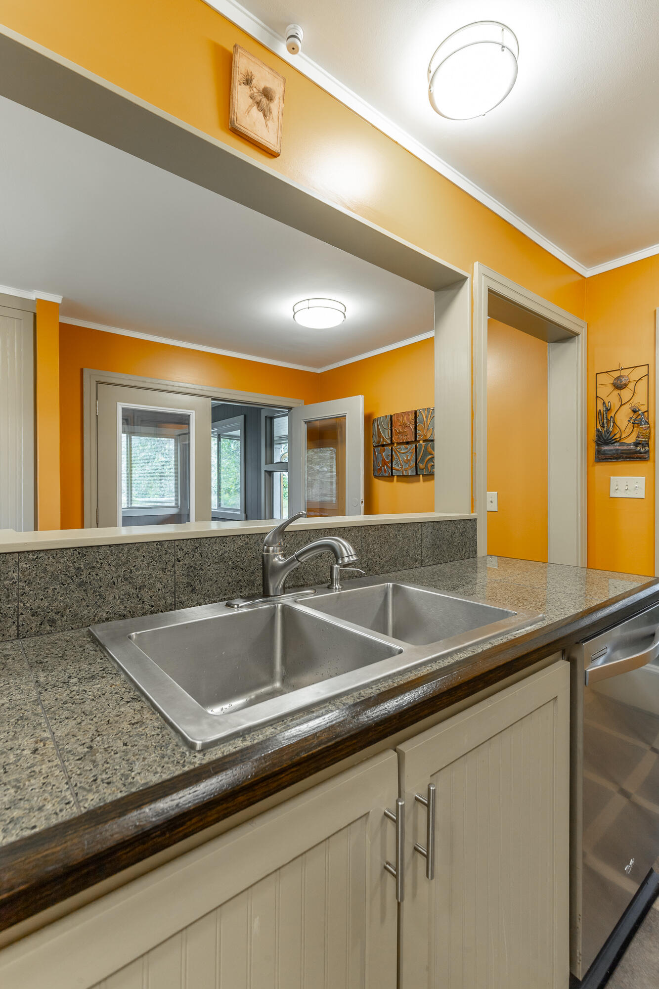 364 John Thompson Road