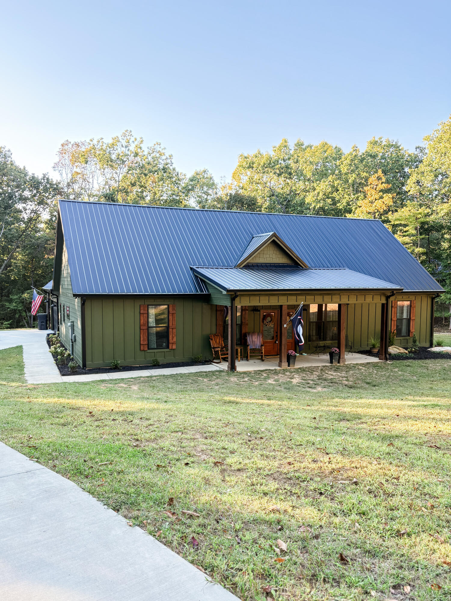 195 N Stewart Lane
