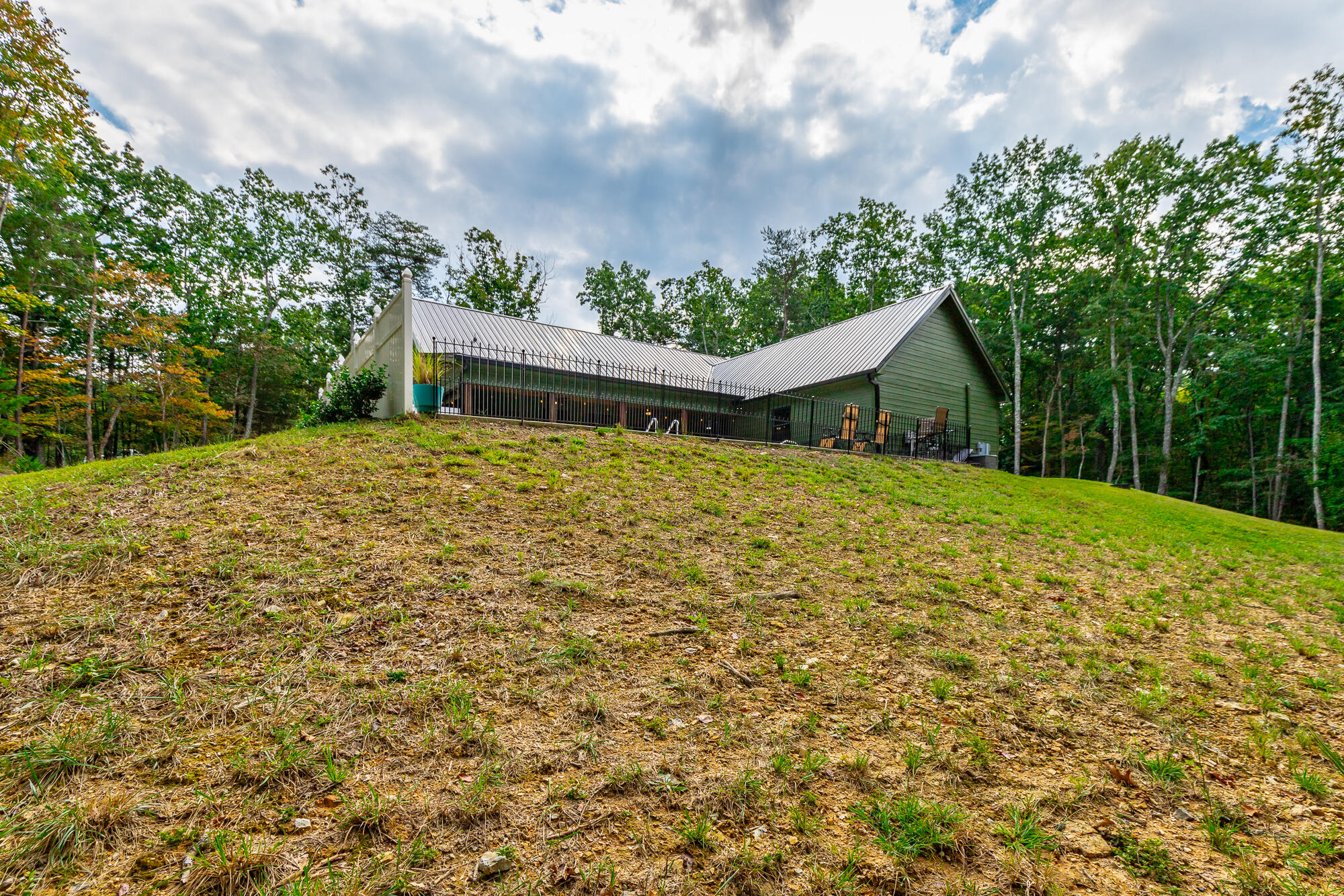 195 N Stewart Lane