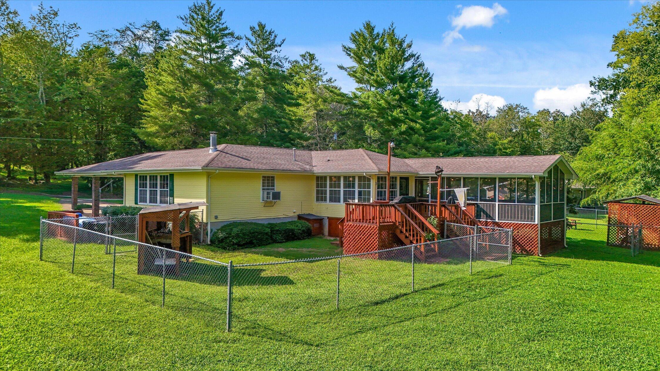 5652 Old Hunter Road