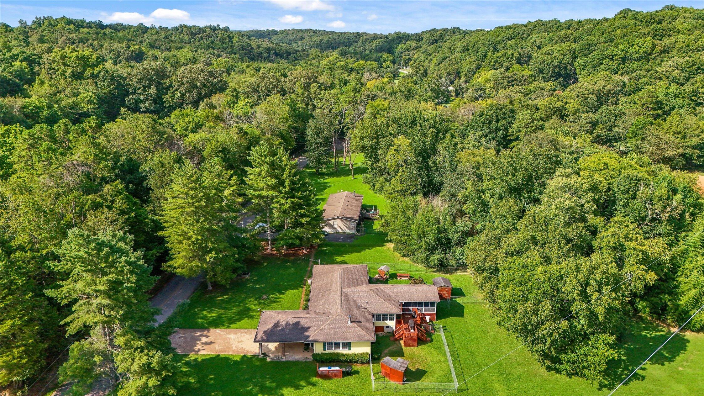 5652 Old Hunter Road