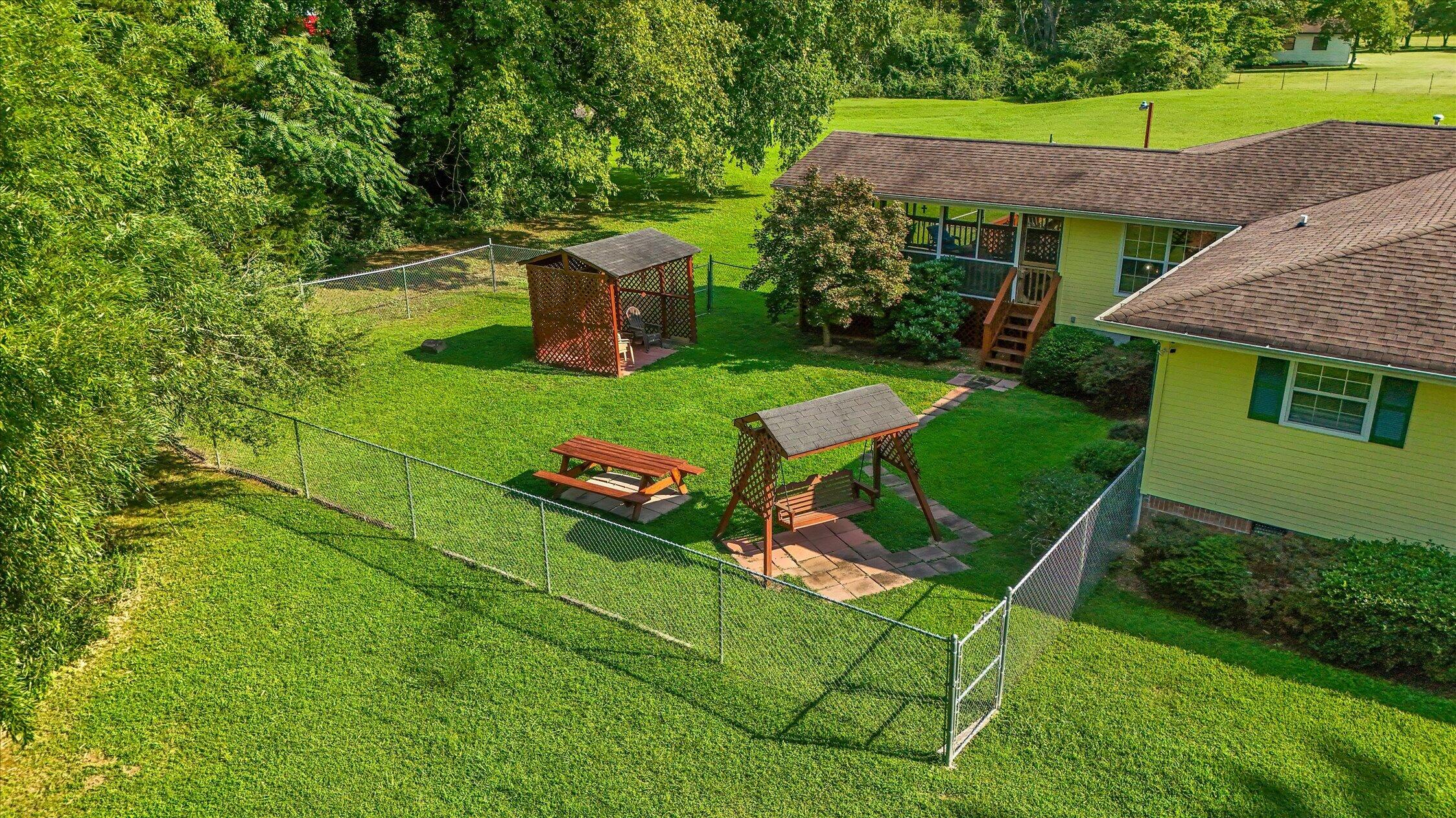 5652 Old Hunter Road