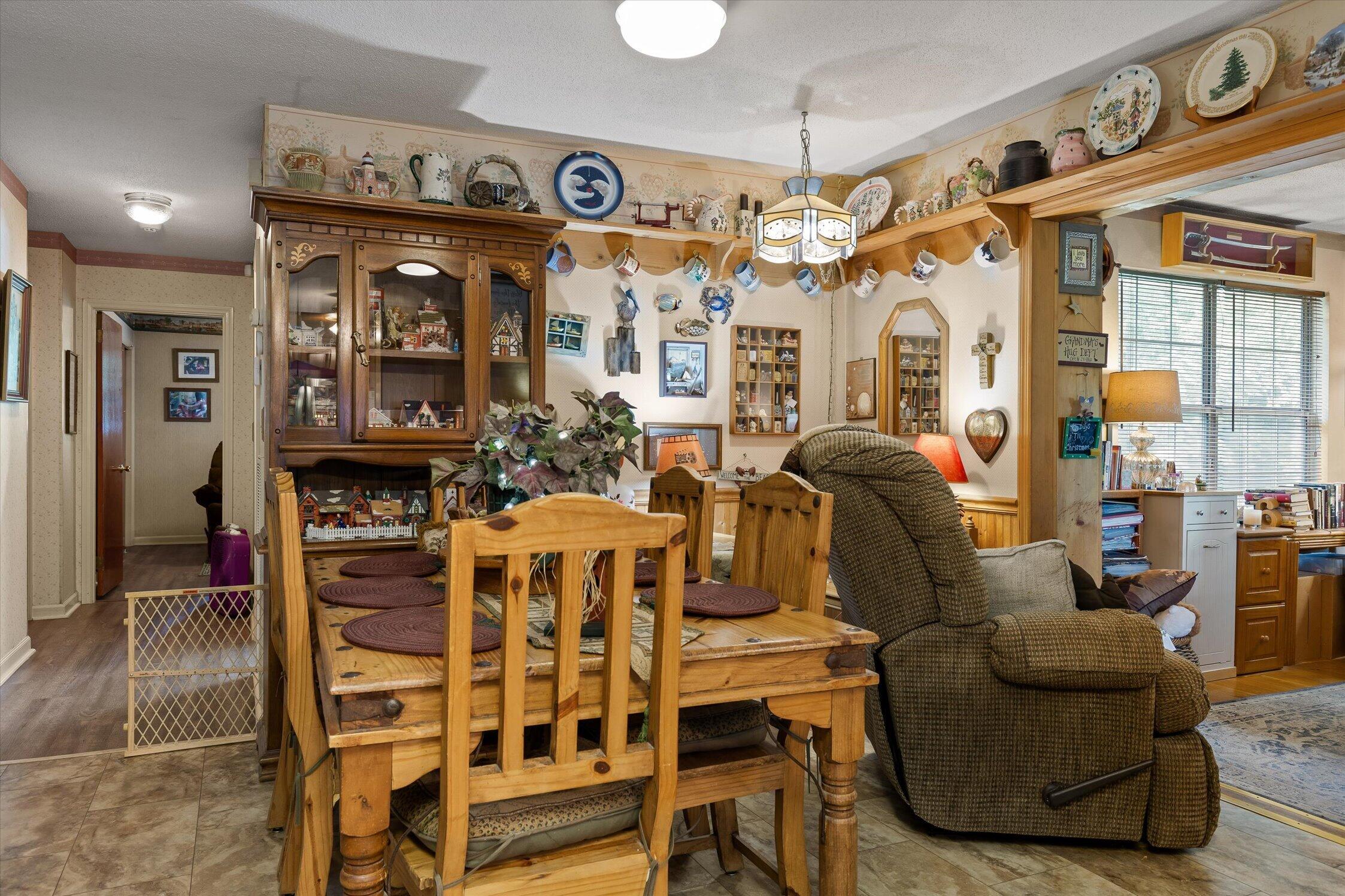 5652 Old Hunter Road
