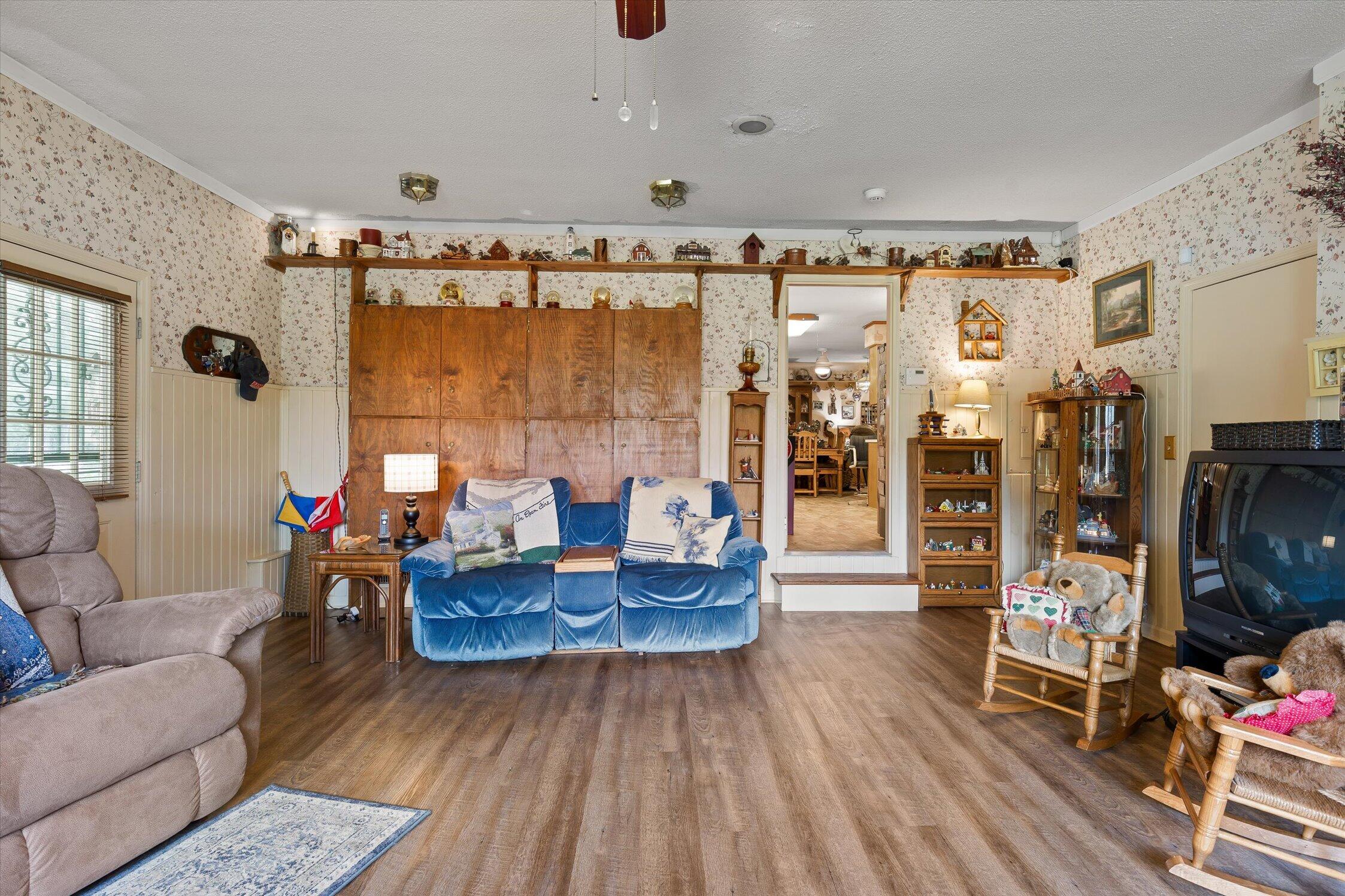 5652 Old Hunter Road