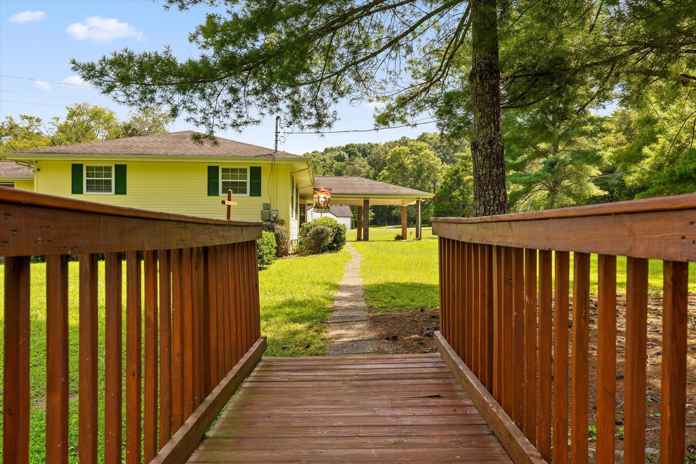 5652 Old Hunter Road