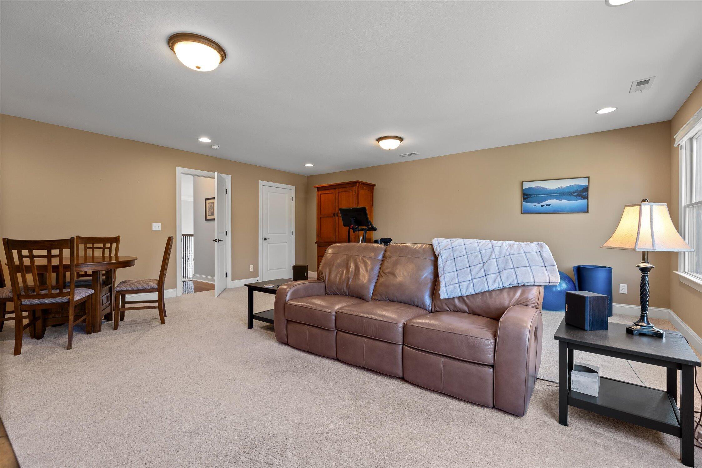 866 Deer Valley Drive