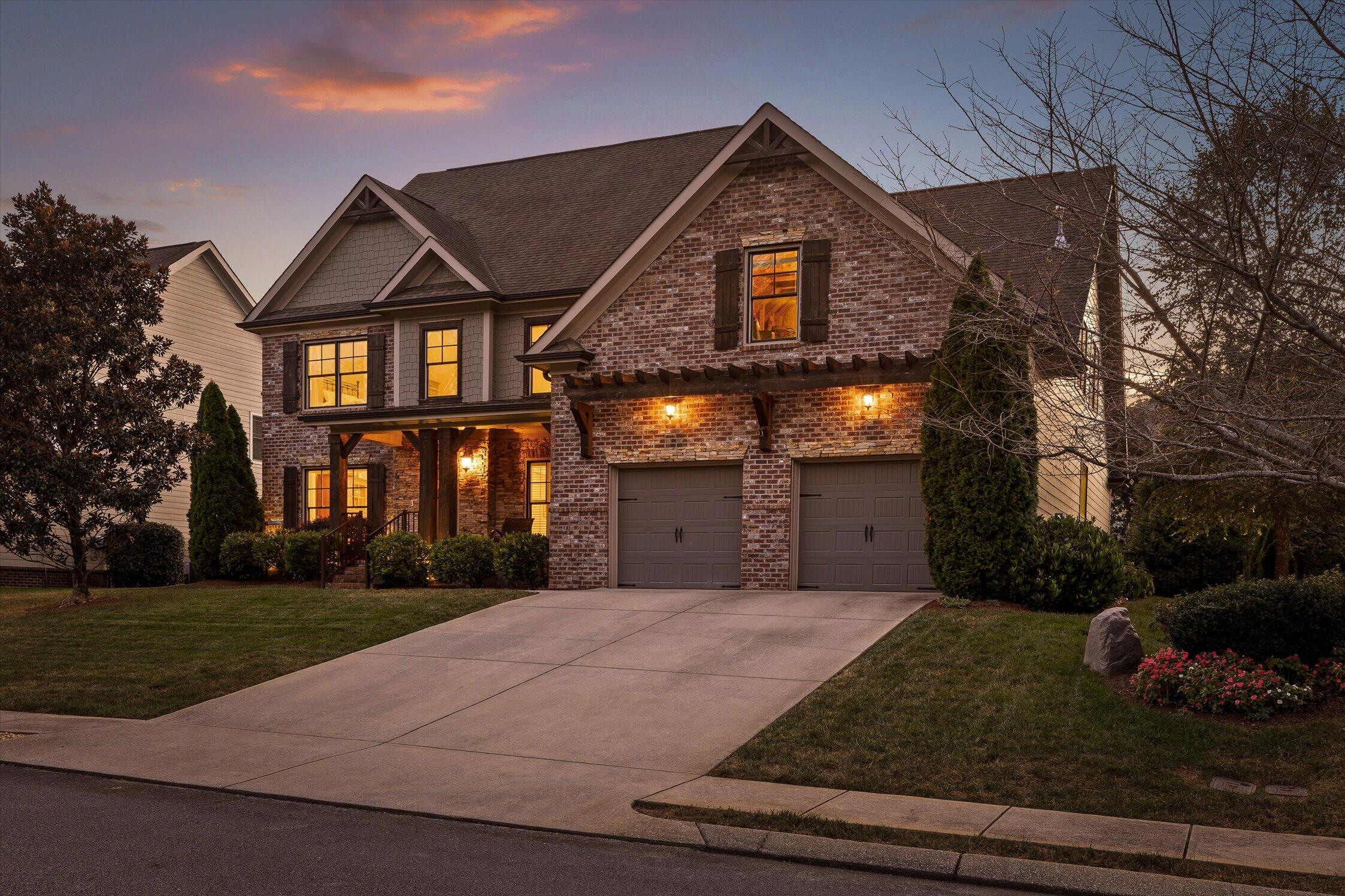 866 Deer Valley Drive
