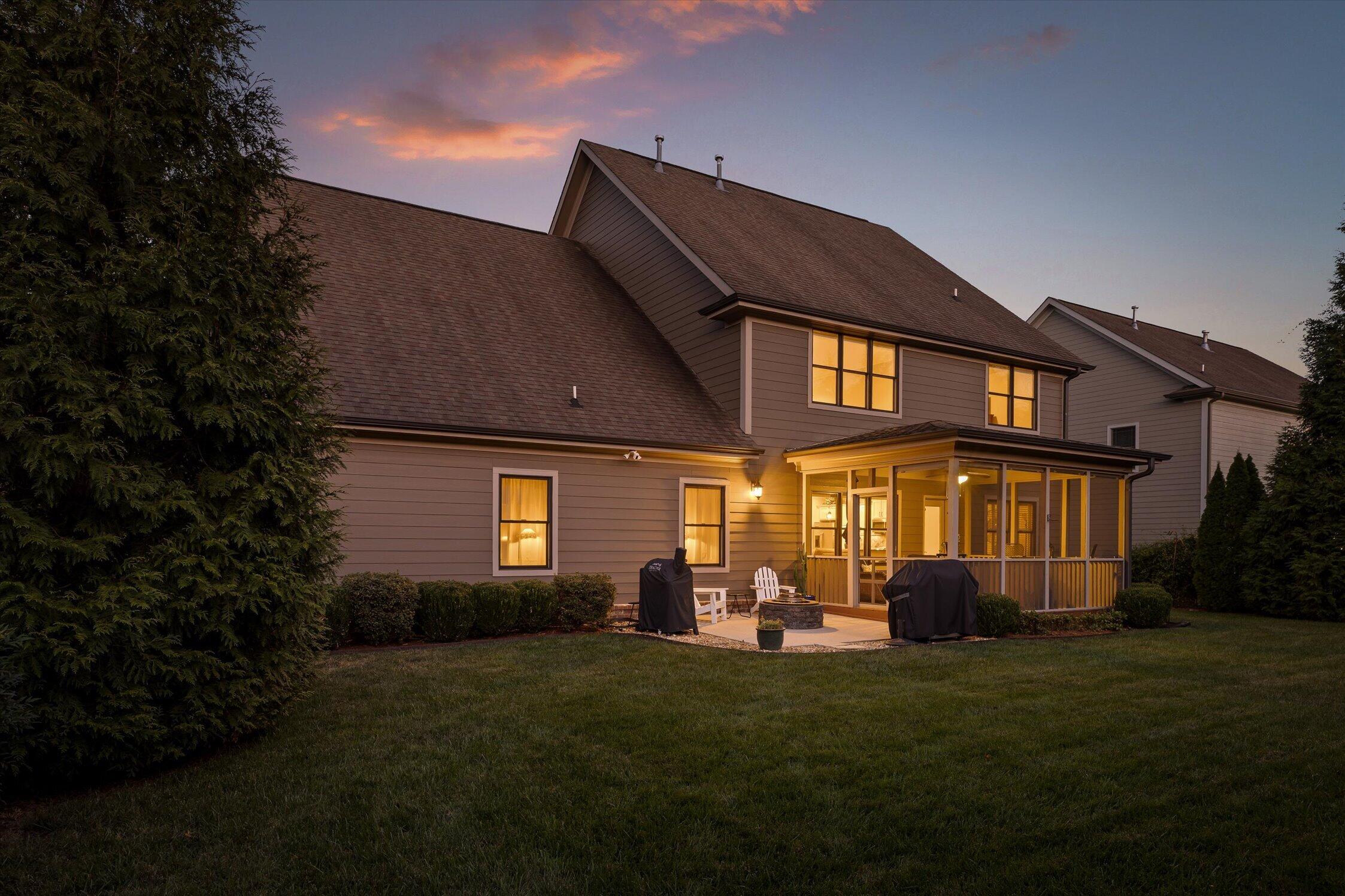 866 Deer Valley Drive