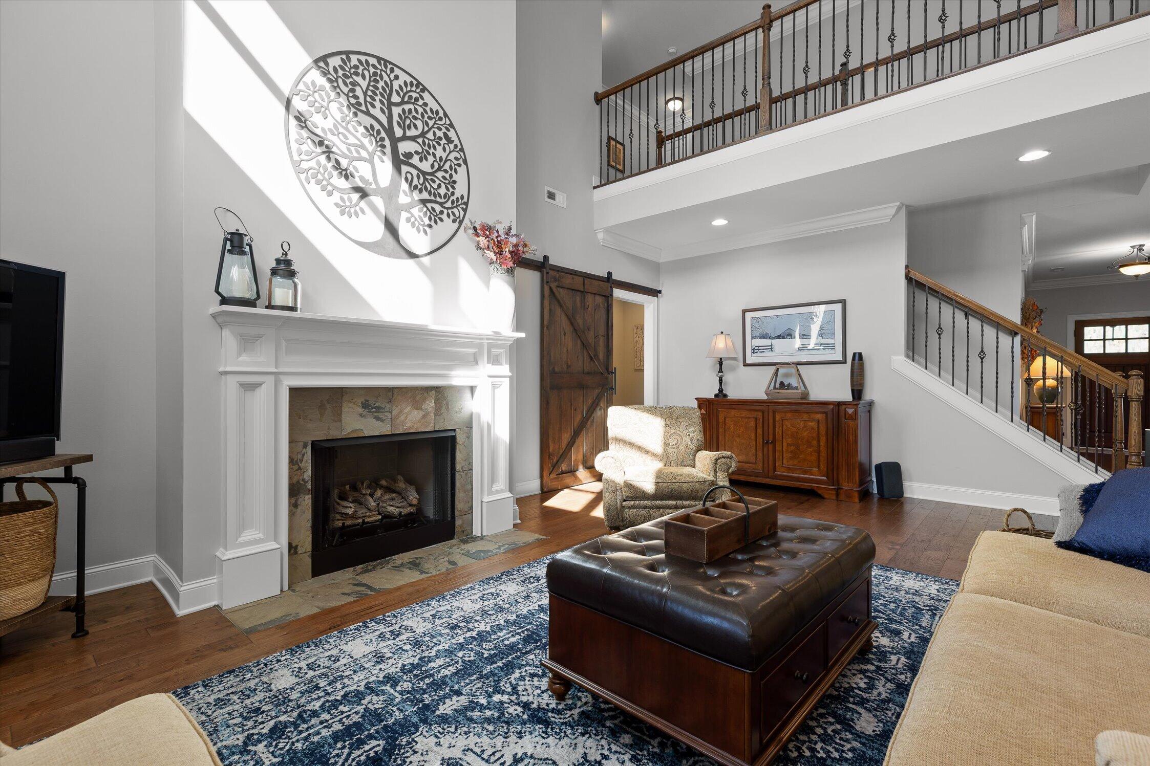 866 Deer Valley Drive