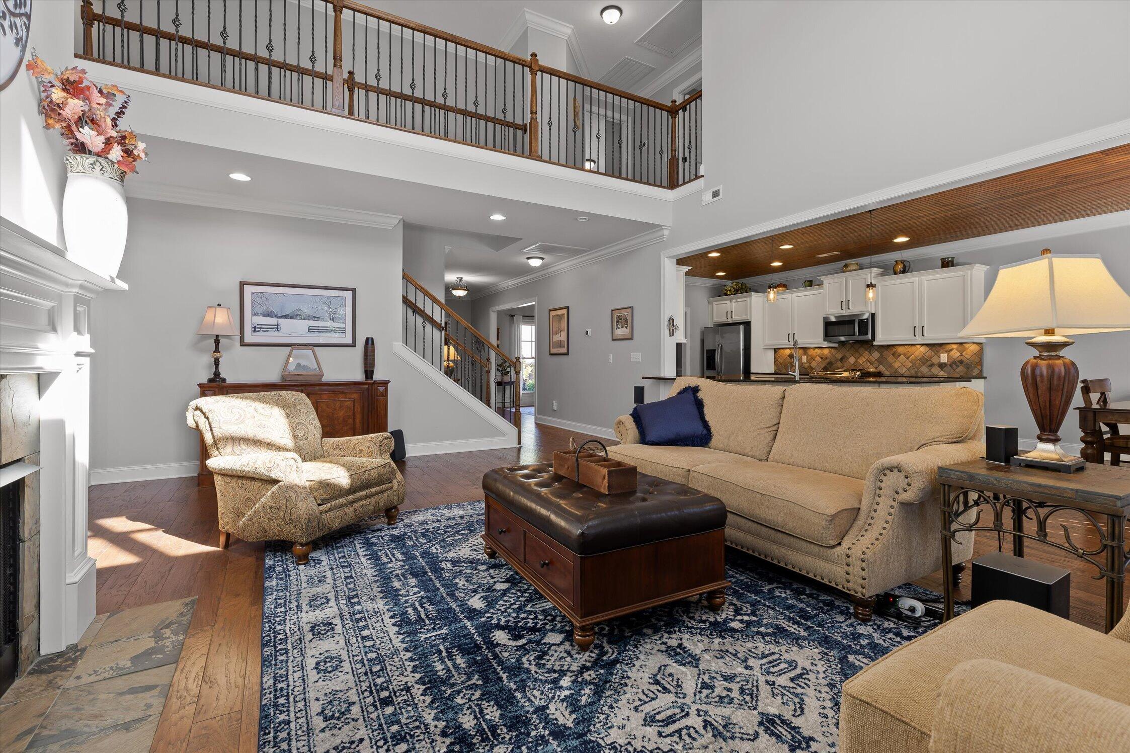 866 Deer Valley Drive