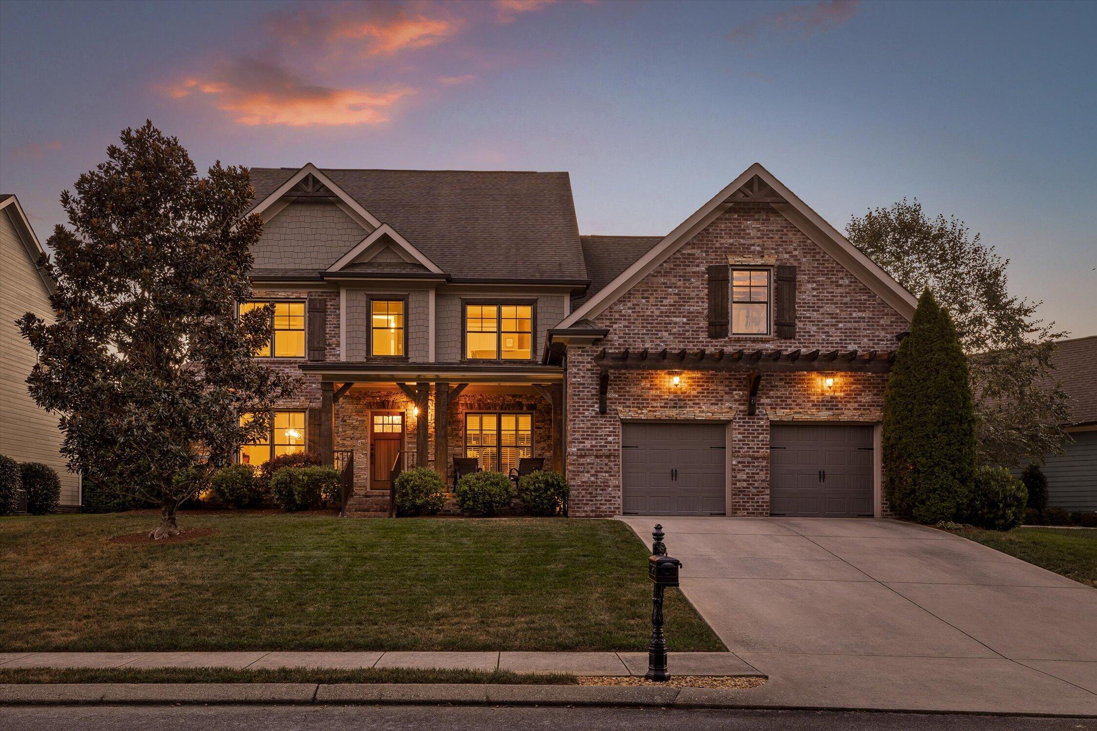 866 Deer Valley Drive
