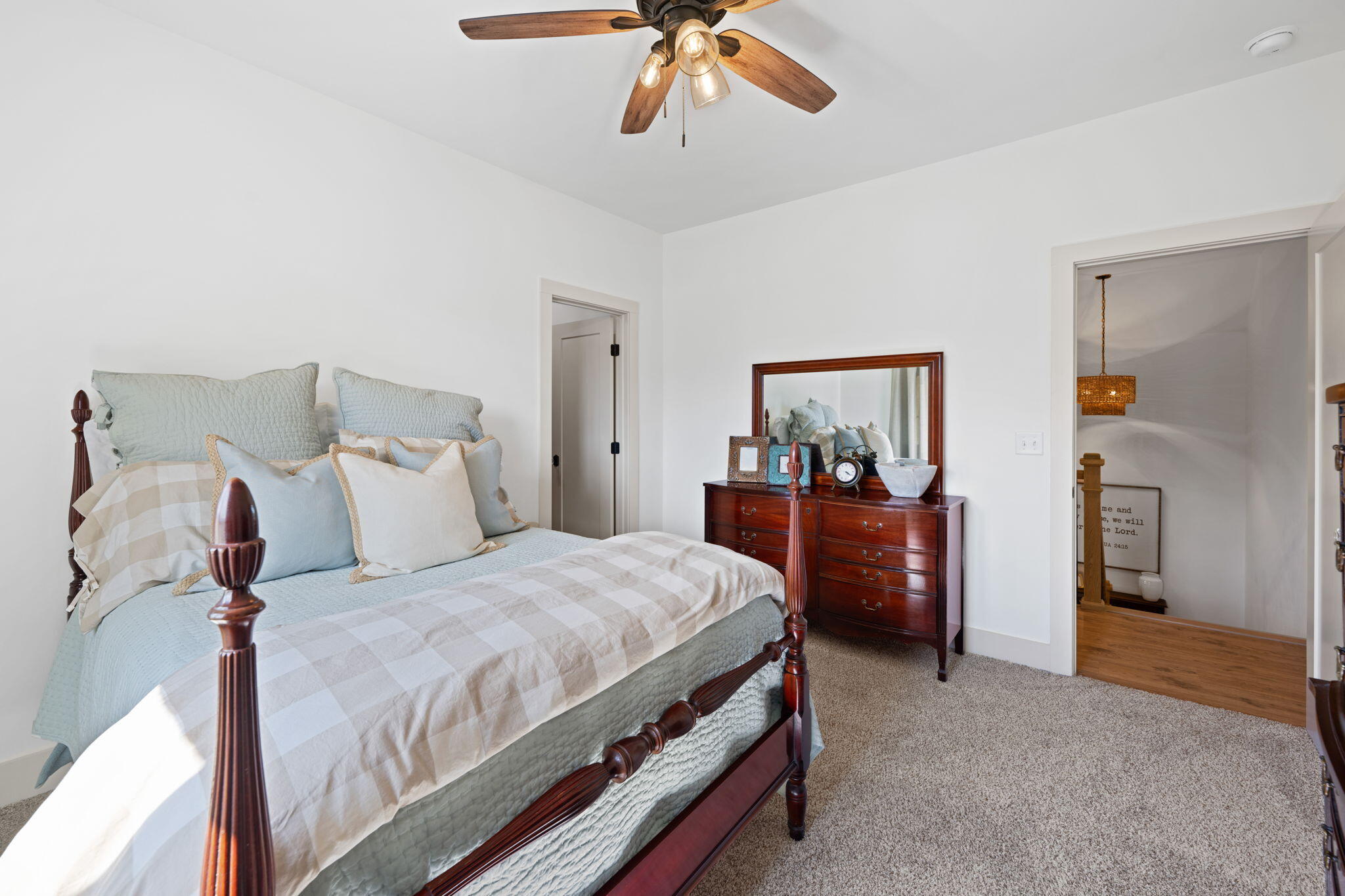 6822 Bacon Lane