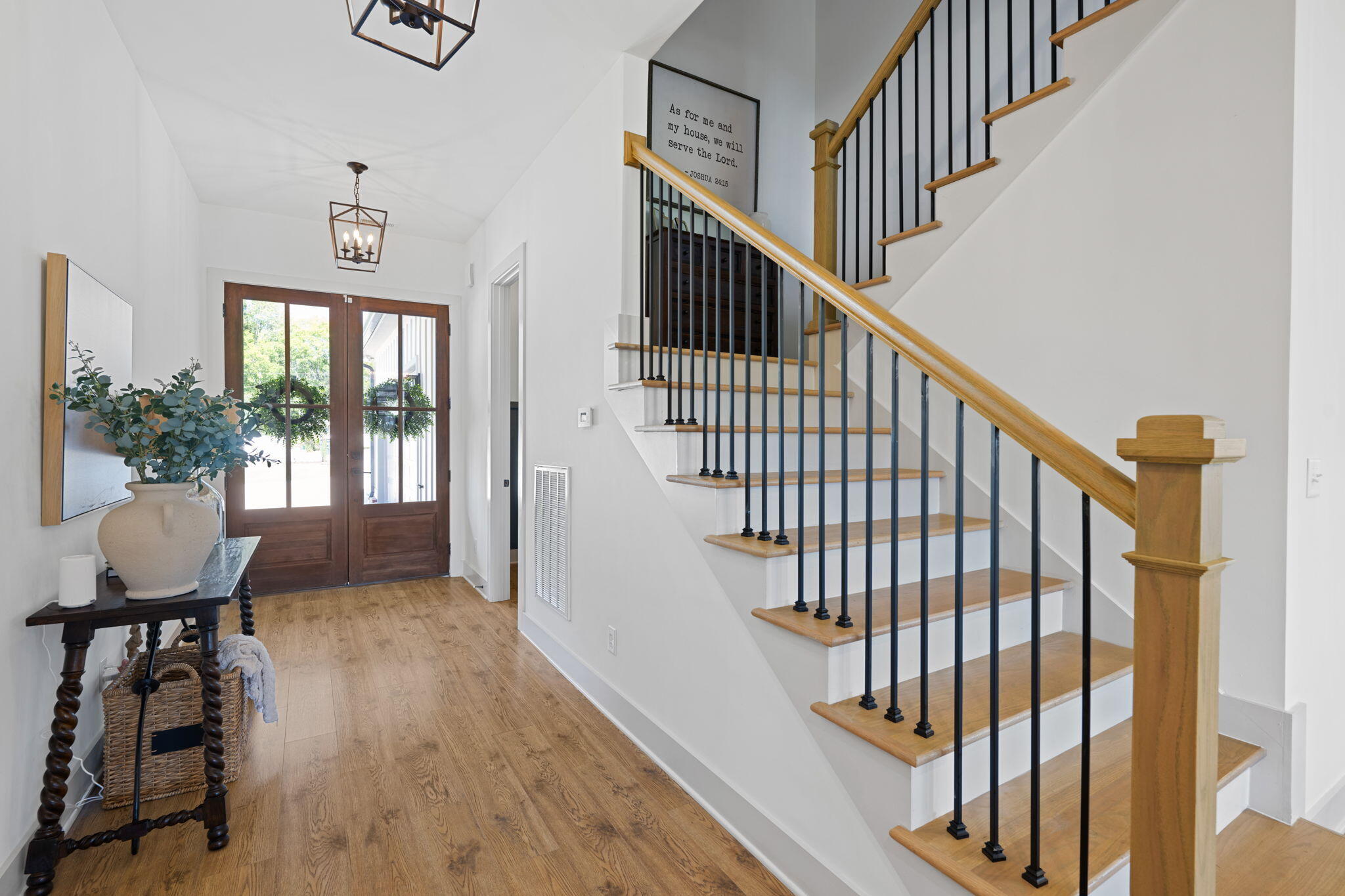 6822 Bacon Lane