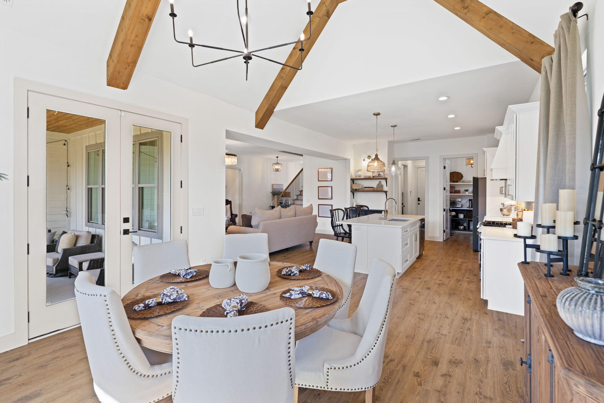 6822 Bacon Lane
