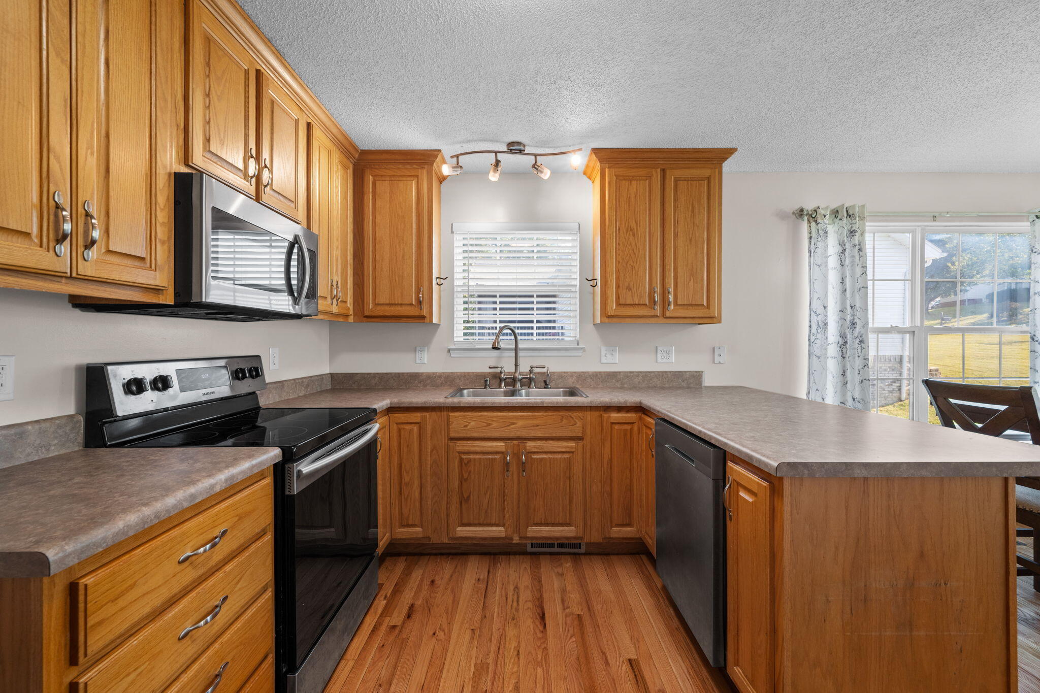 9038 Faith Hill Lane