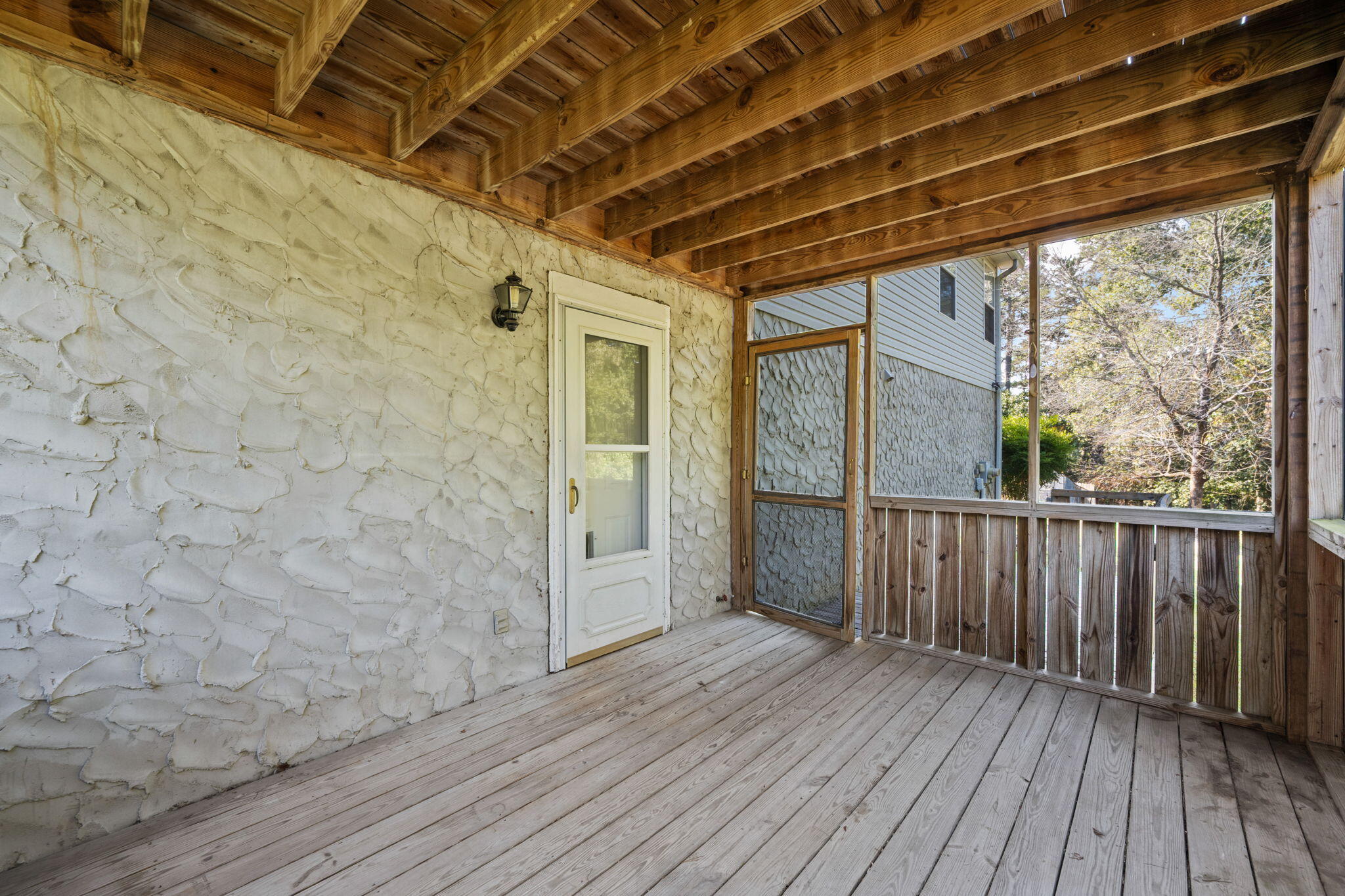 9038 Faith Hill Lane