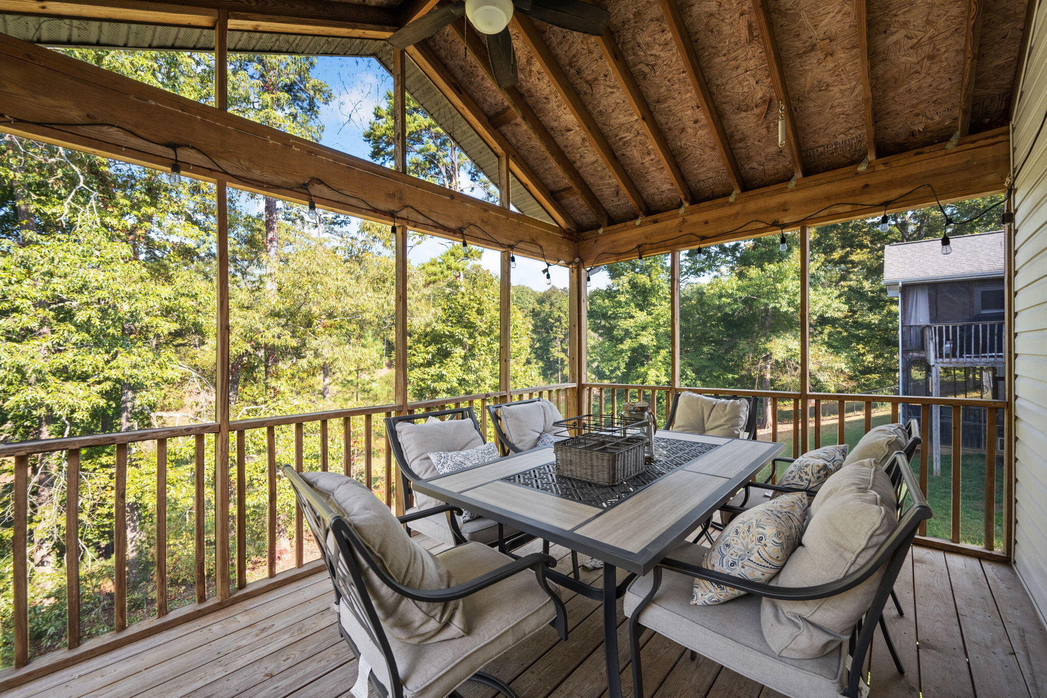 9038 Faith Hill Lane