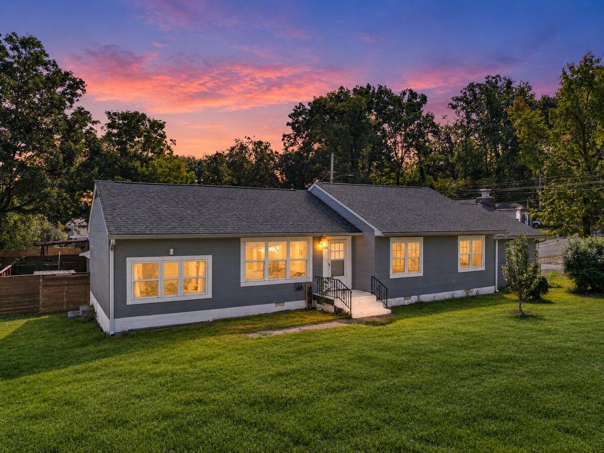 1236 S Seminole Drive