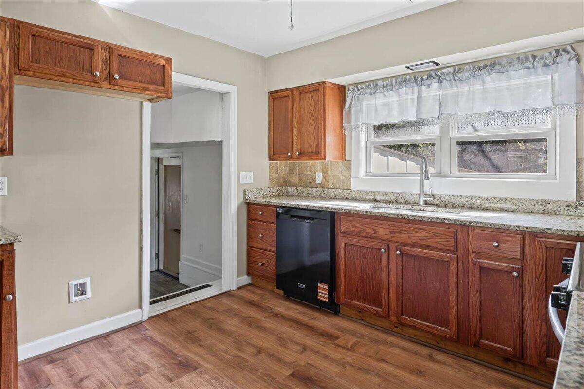 1236 S Seminole Drive