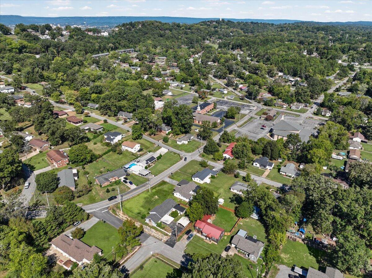 1236 S Seminole Drive