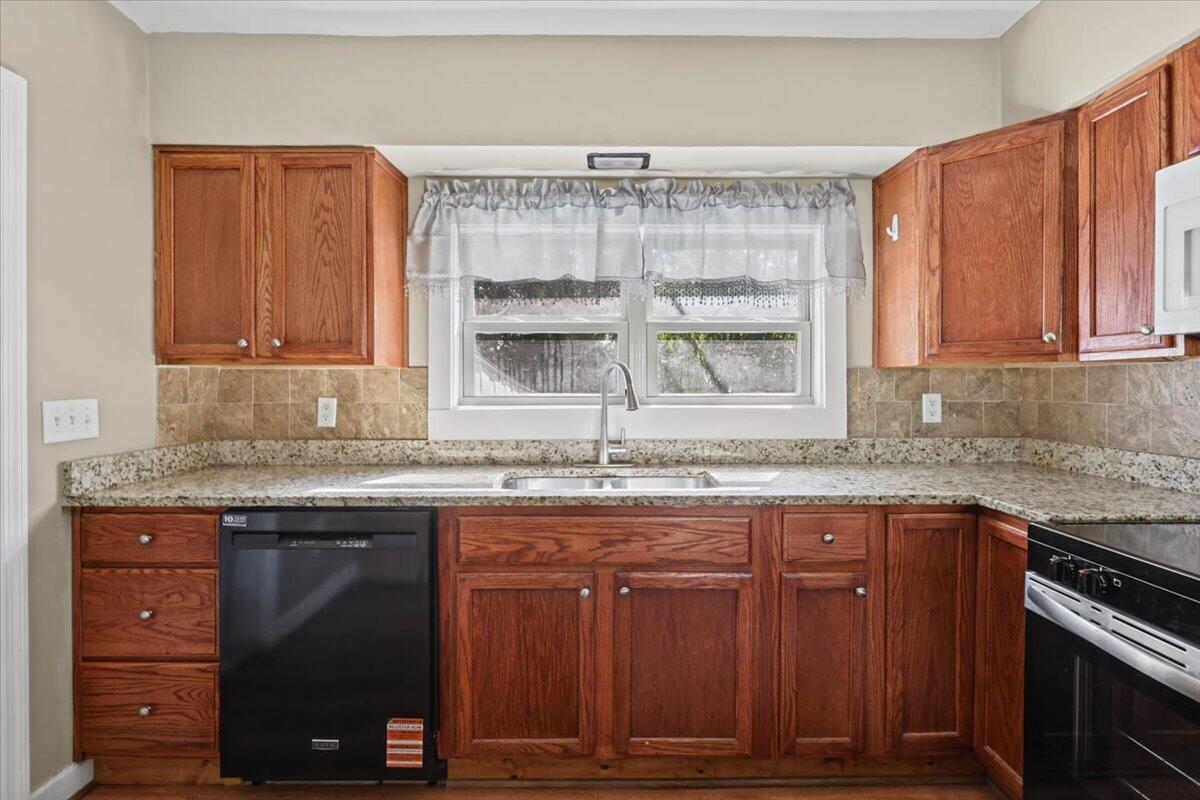 1236 S Seminole Drive