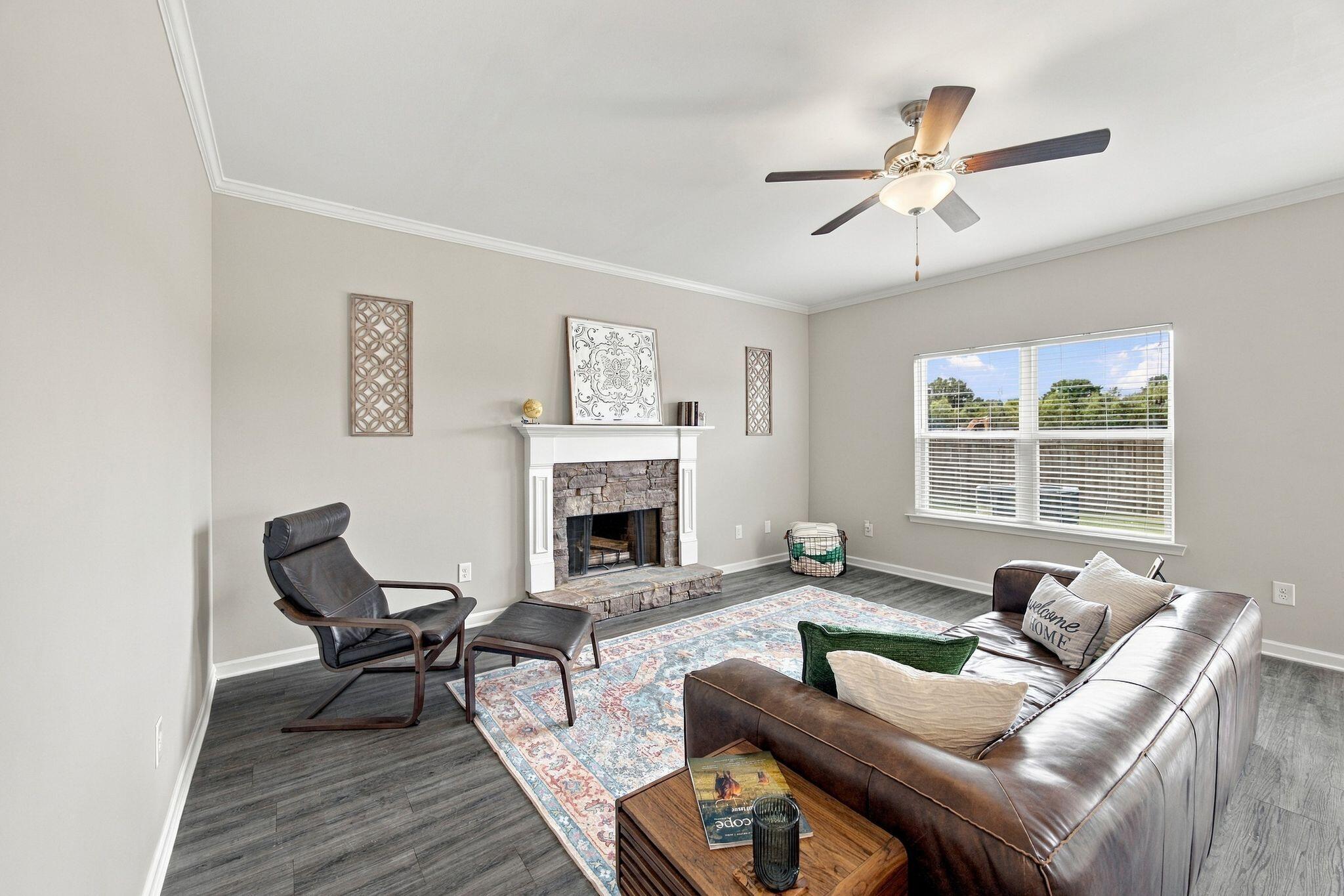 6794 Dharma Loop
