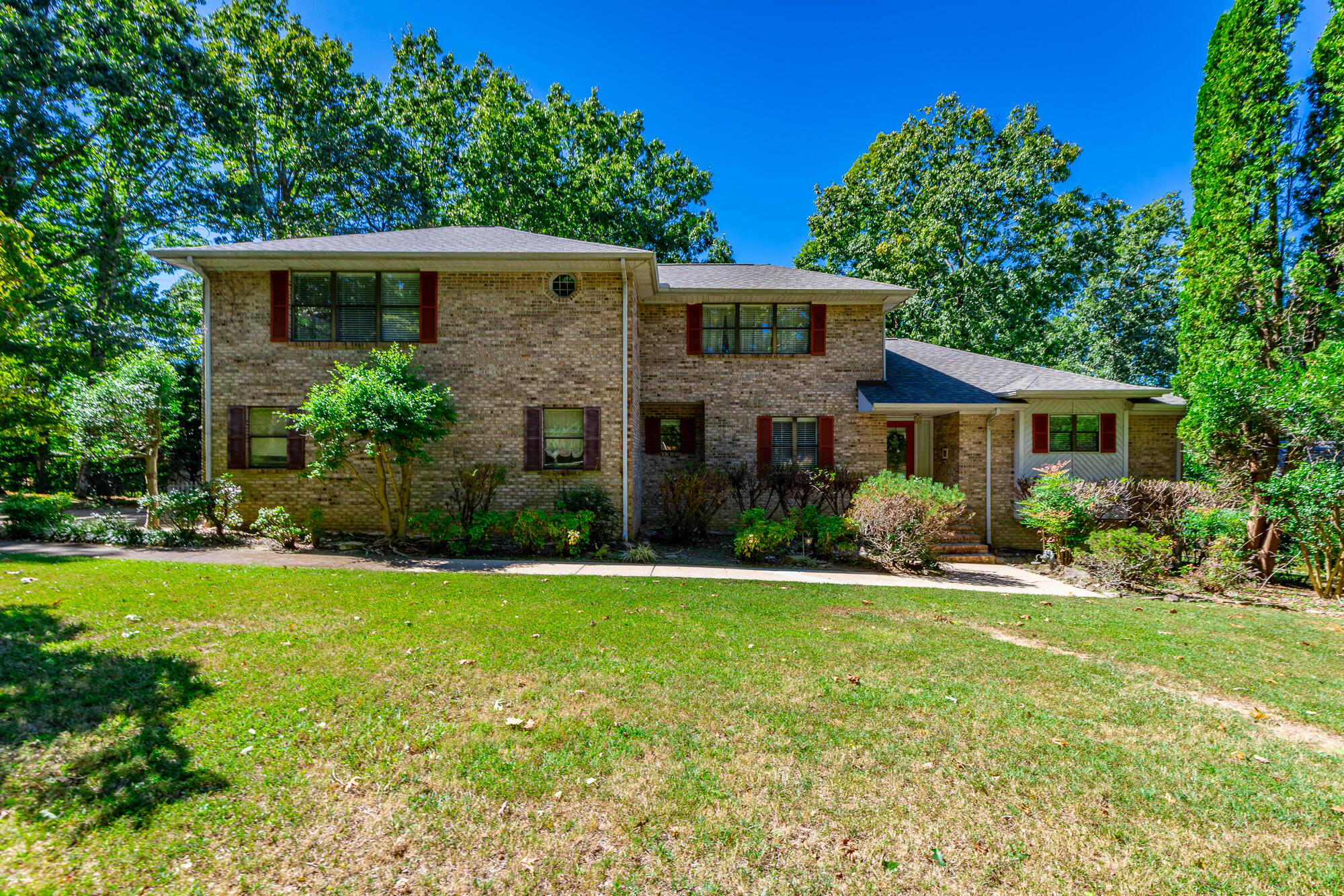 9013 Brow Lake Road