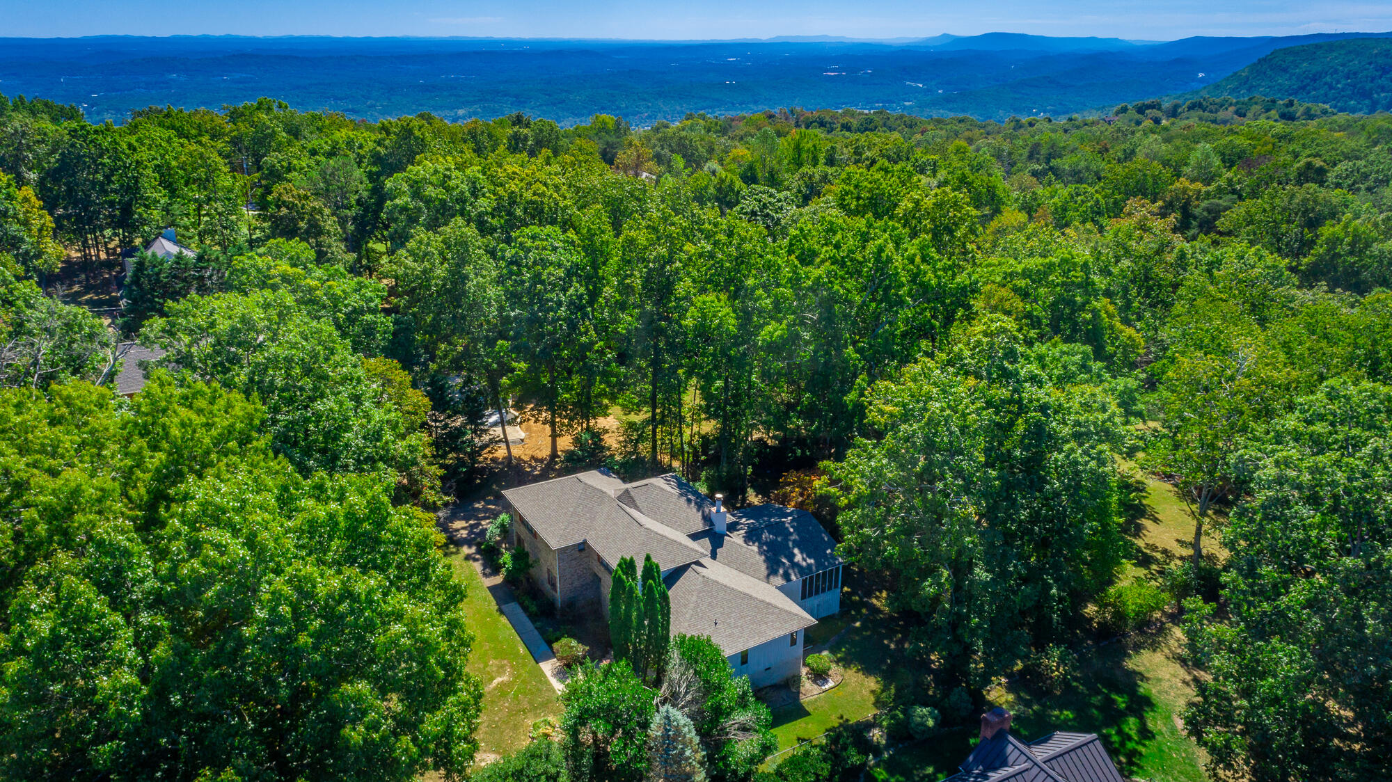 9013 Brow Lake Road