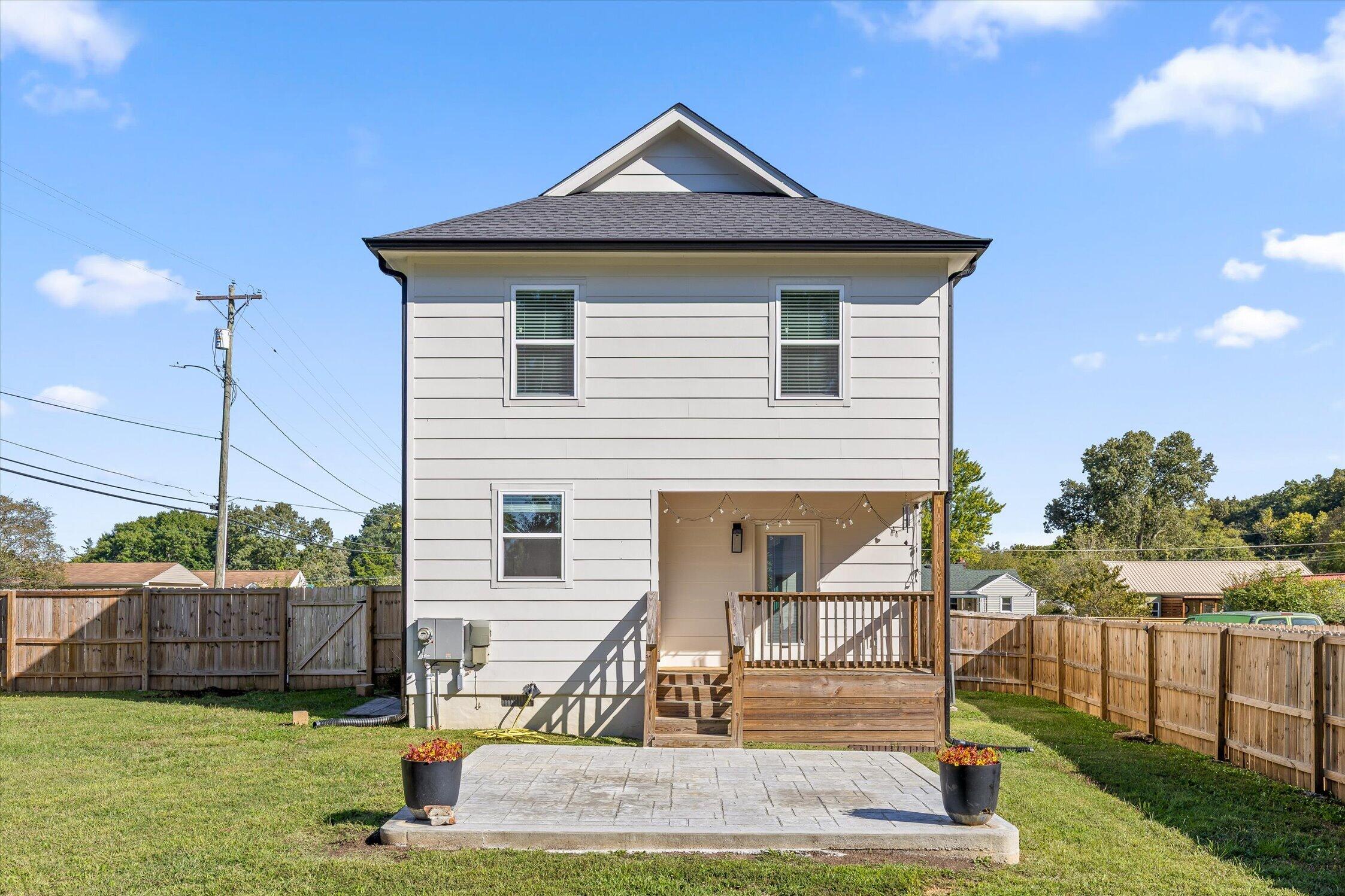 1603 Barry Road