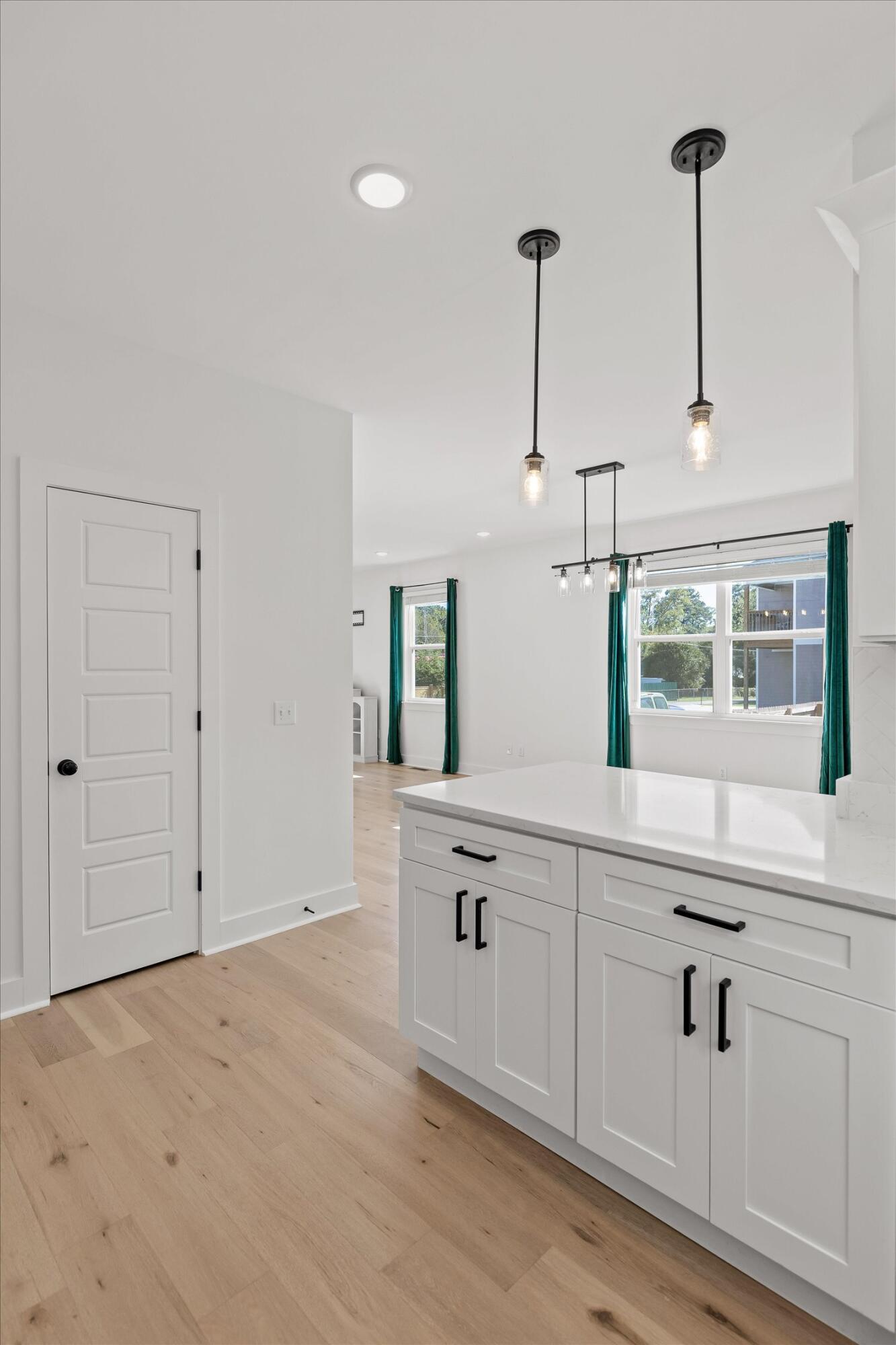 1603 Barry Road