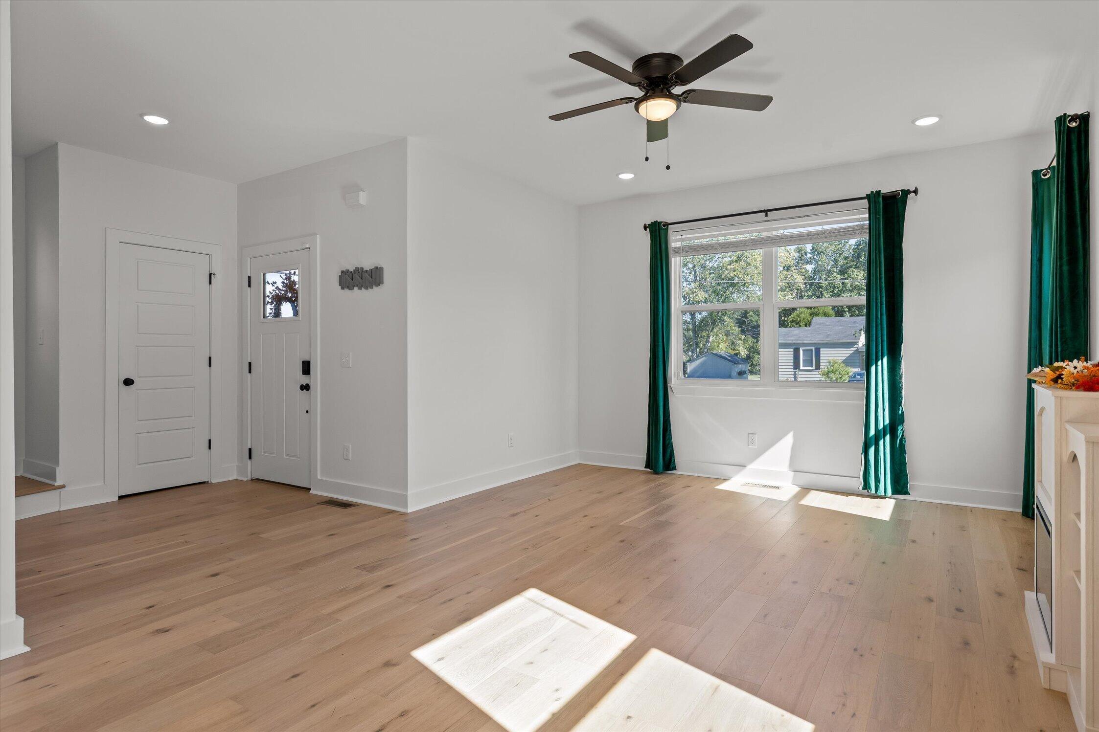 1603 Barry Road