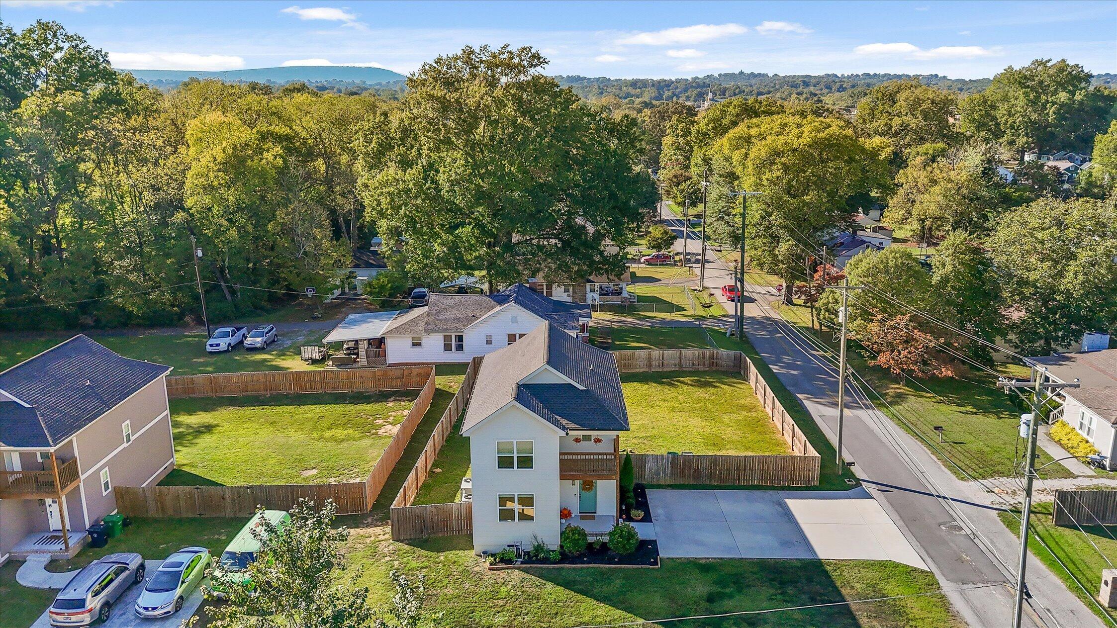 1603 Barry Road