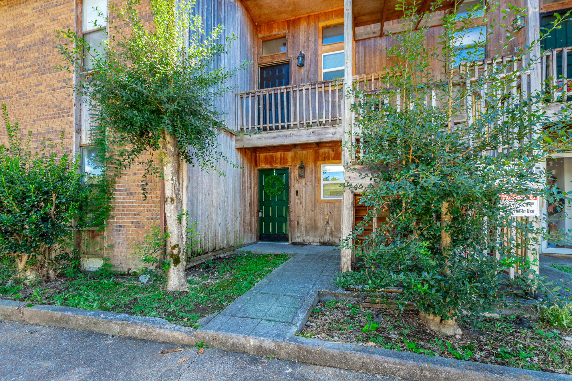 3800 Provence Street, 4