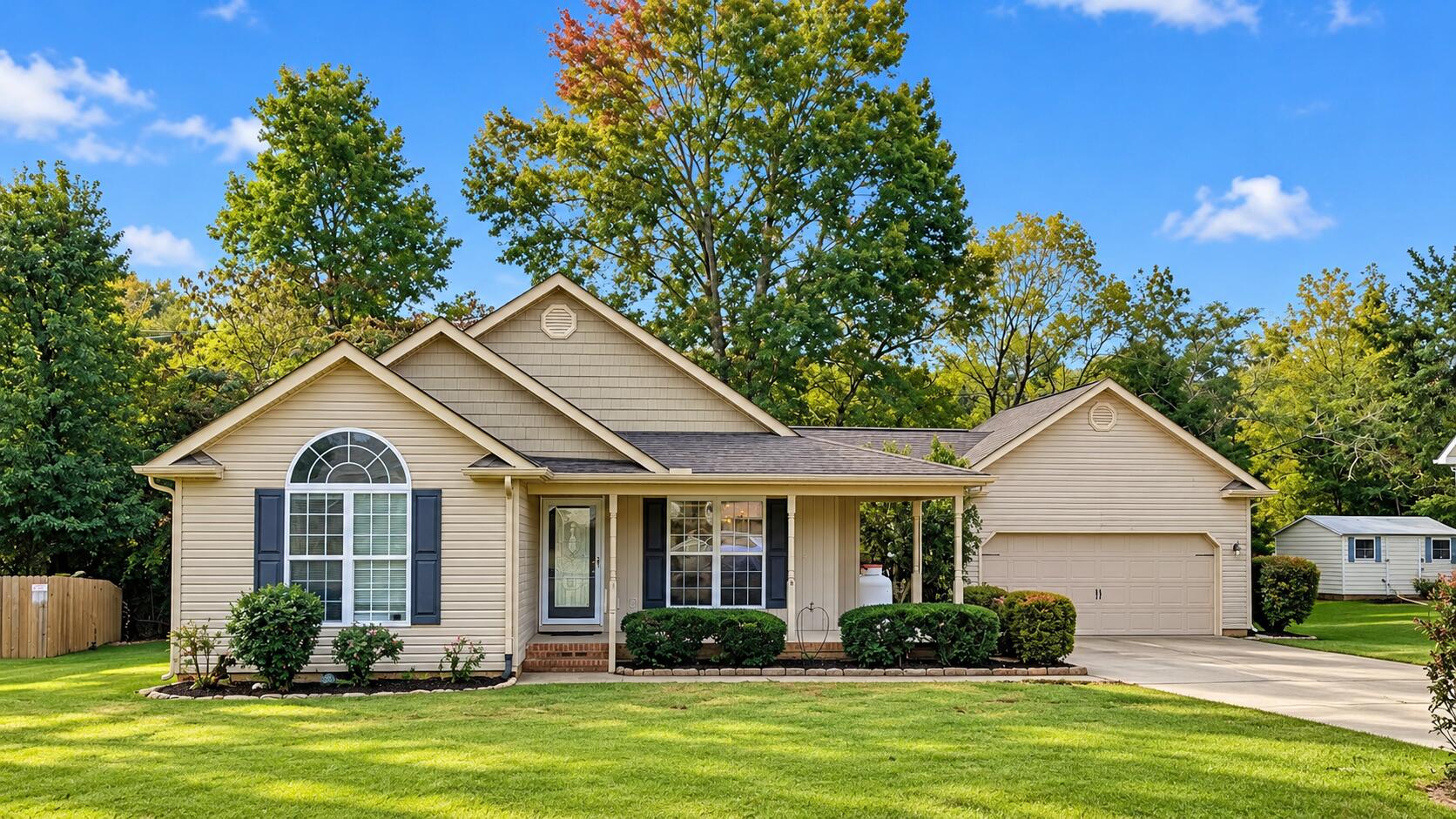 318 Battle Bluff Drive