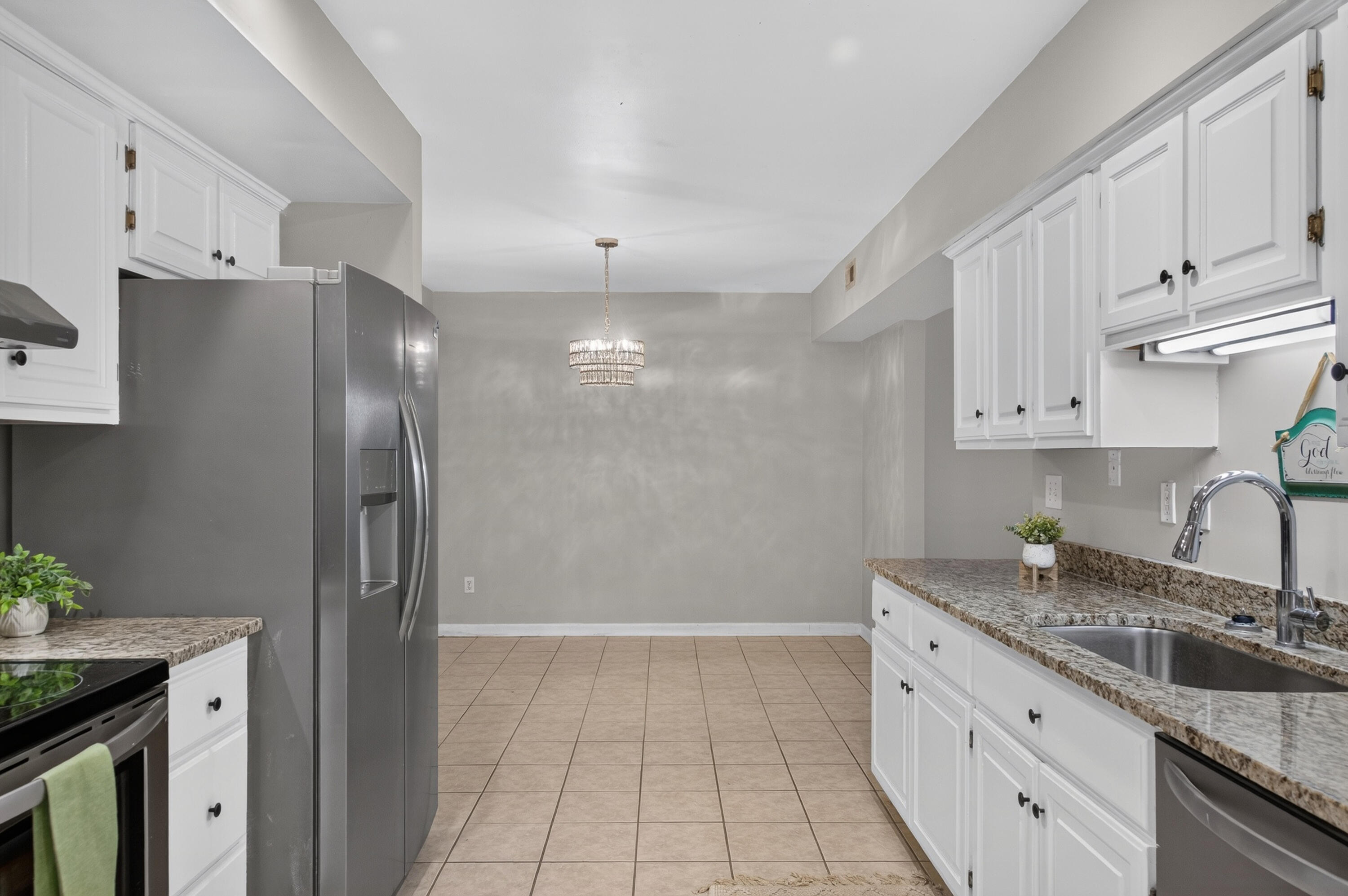 8706 Wooded Vale Court