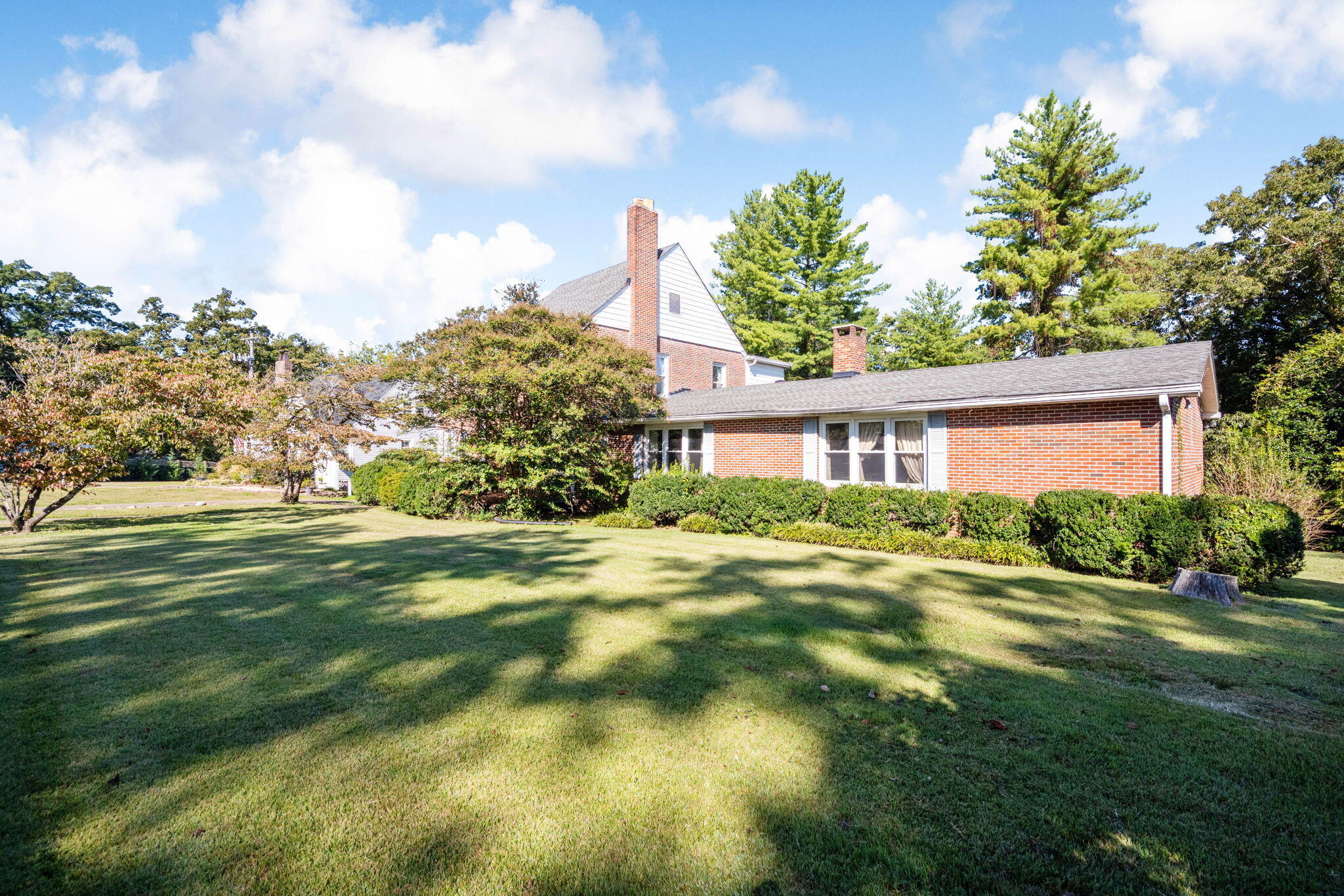 1621 S Rugby Place
