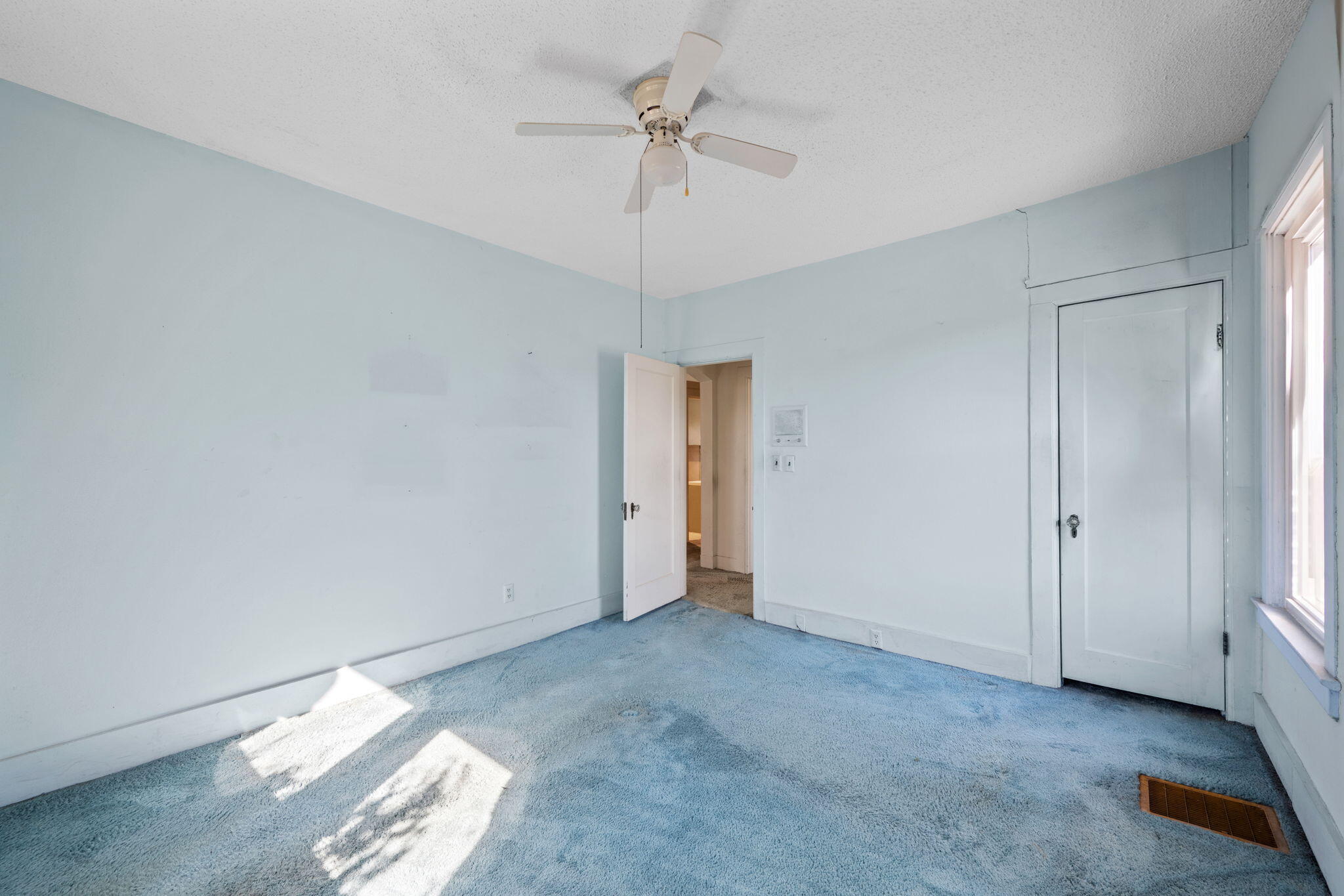 1621 S Rugby Place