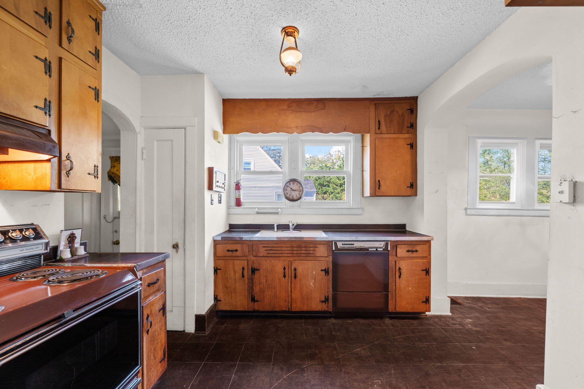 1621 S Rugby Place
