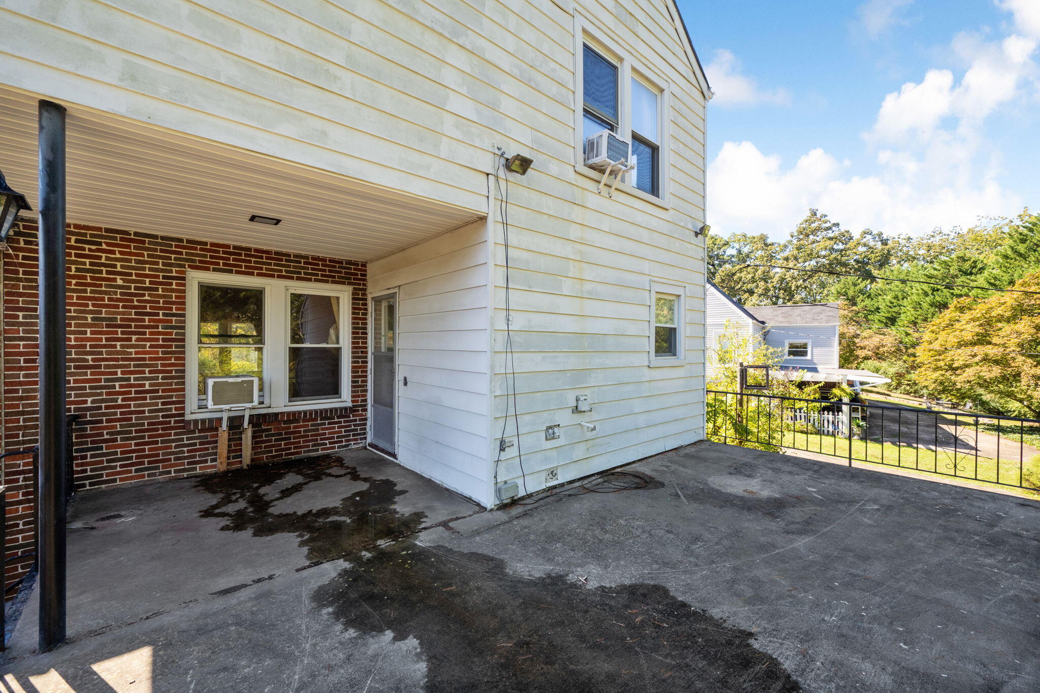 1621 S Rugby Place