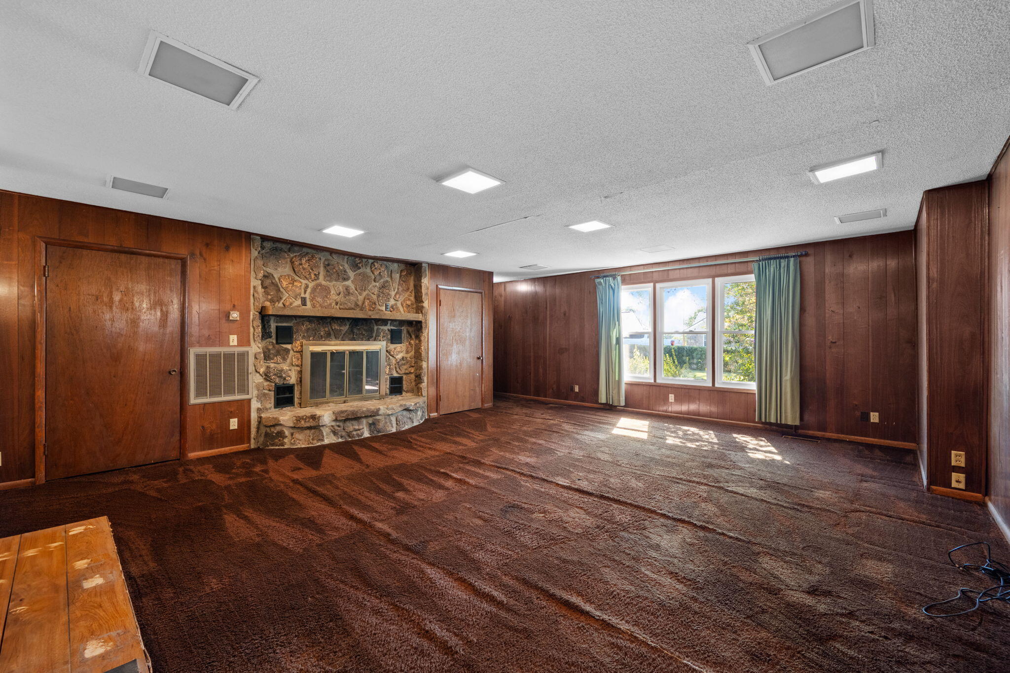 1621 S Rugby Place