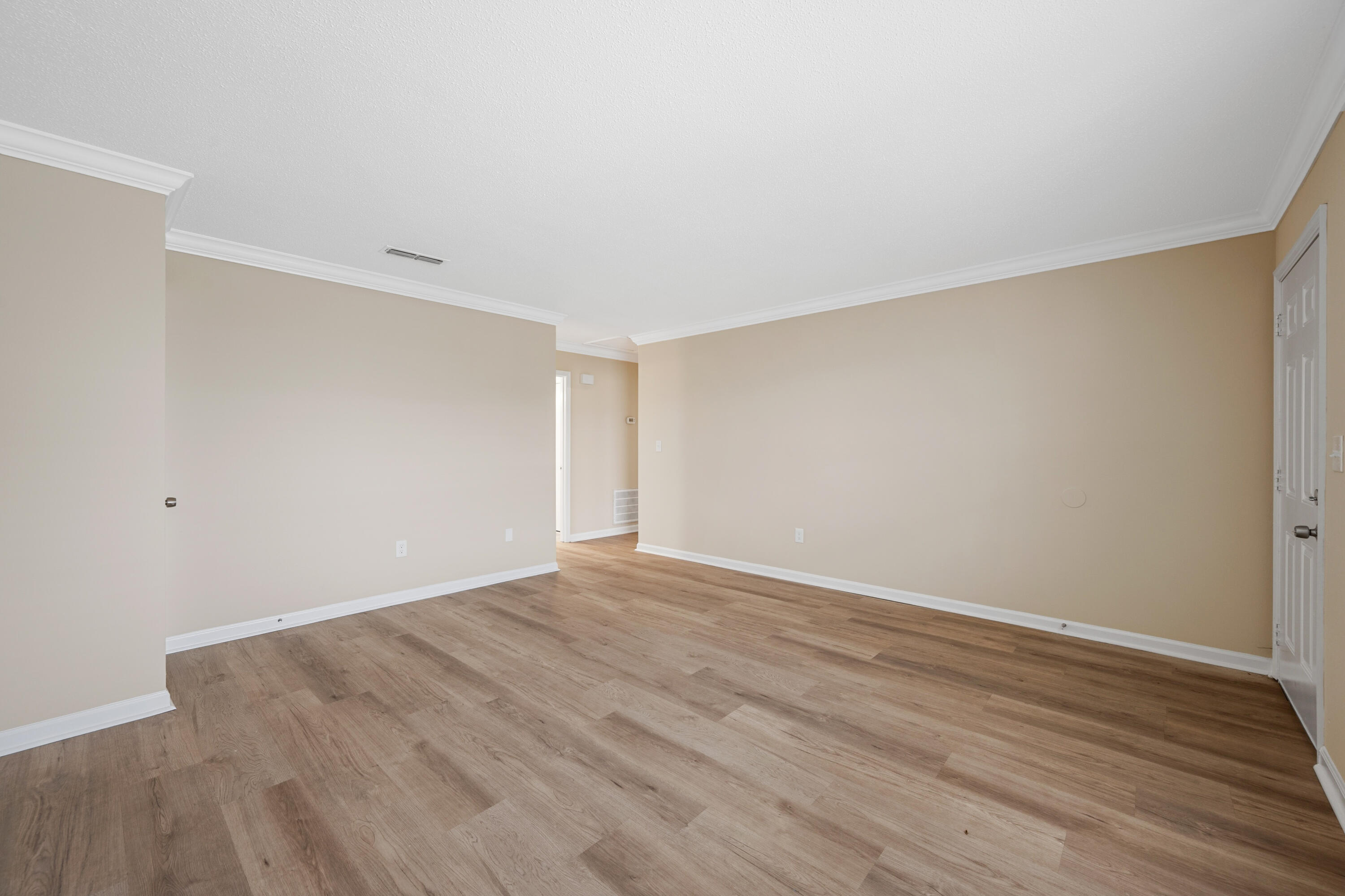 900 Peppermill Road